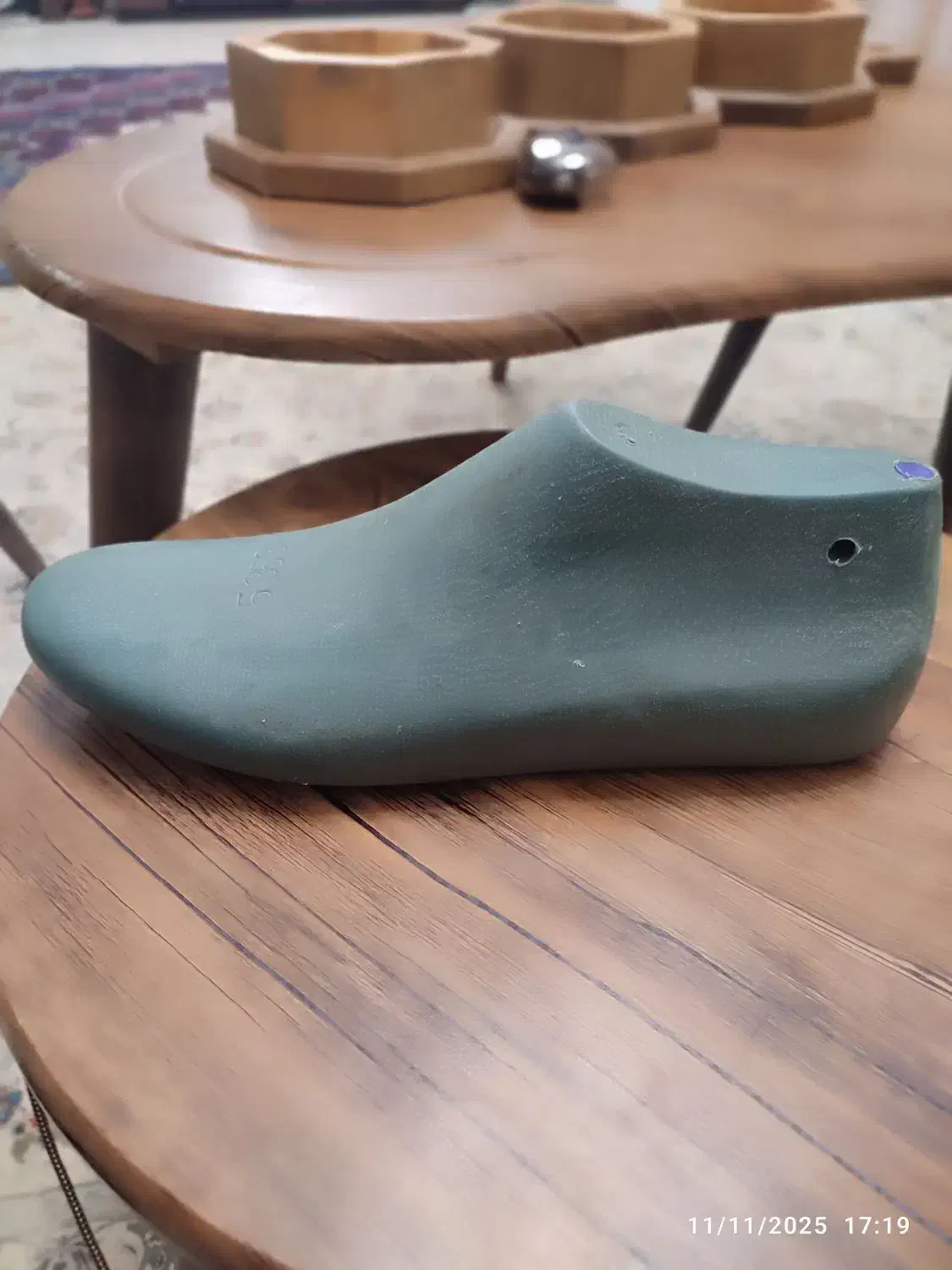 قالب کفش|ماشین‌آلات صنعتی|اصفهان, فرودگاه شهید بهشتی|دیوار