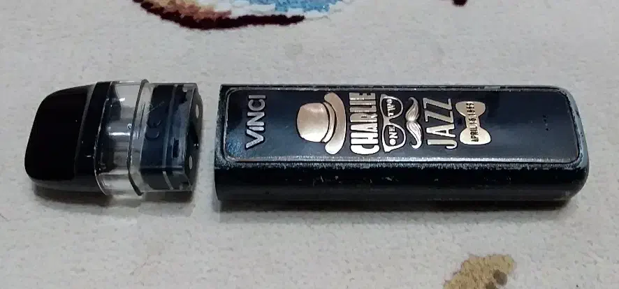 پاد|زیورآلات و اکسسوری|رشت, کوی بیانی|دیوار