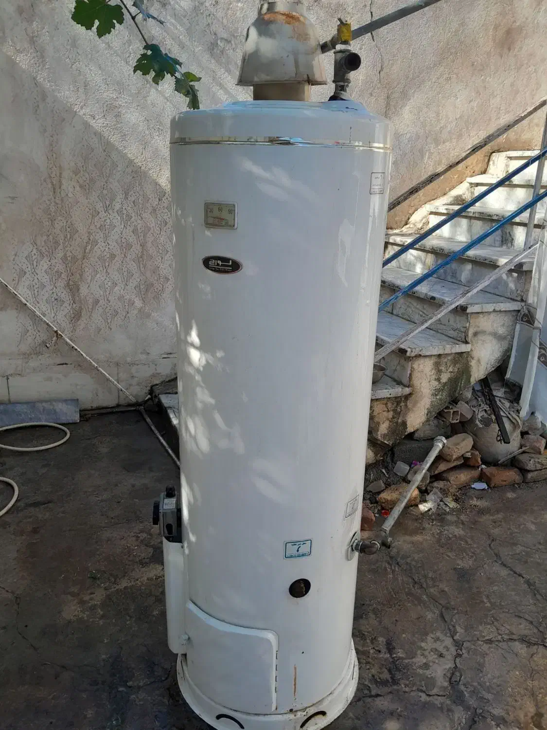 آبگرمکن ایستاده بزرگ لورچ|آبگرمکن، پکیج، شوفاژ|گرگان, |دیوار