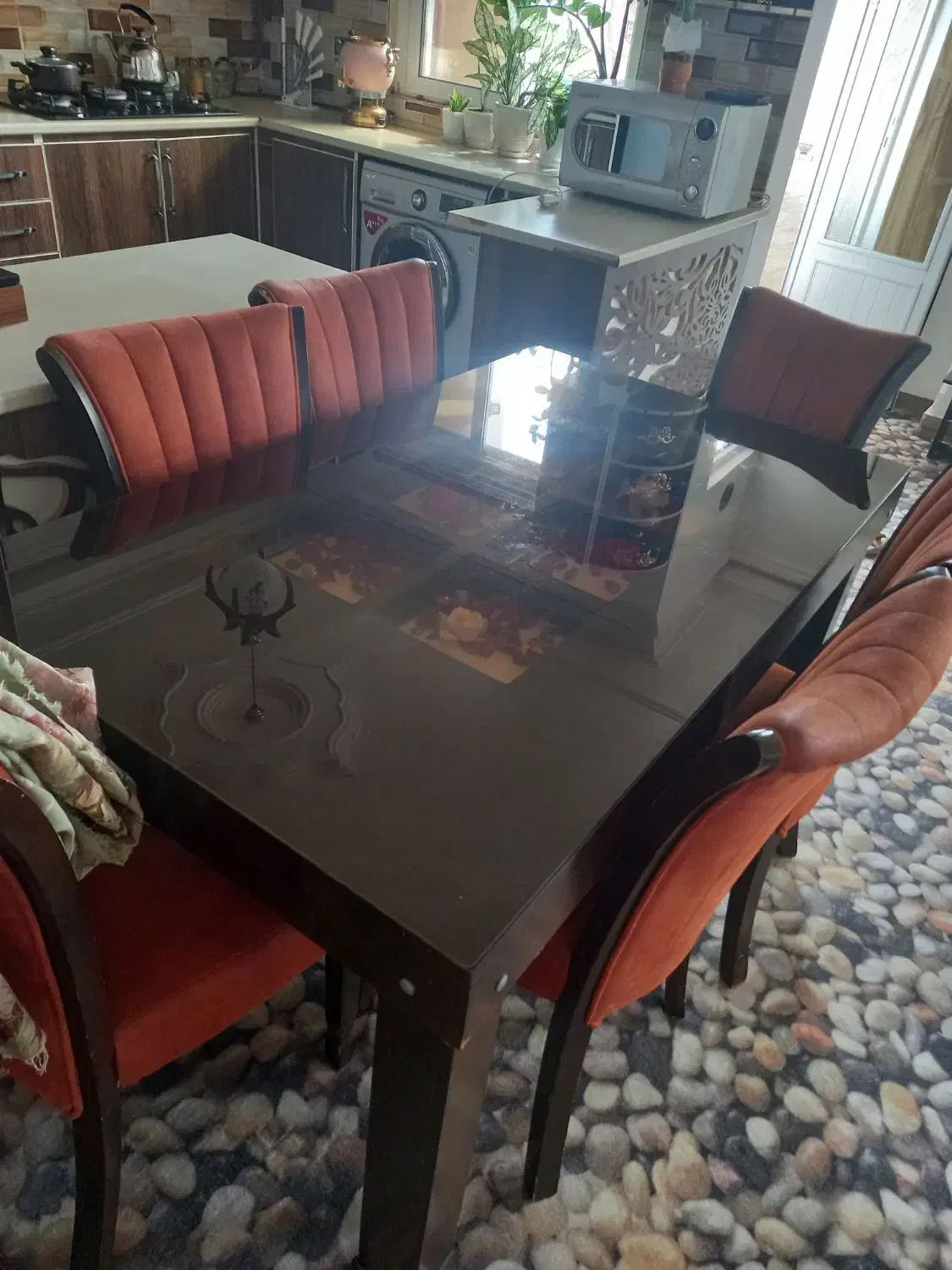 میز ناهار خوری ۶ نفره چستر|میز و صندلی غذاخوری|رشت, گیل|دیوار