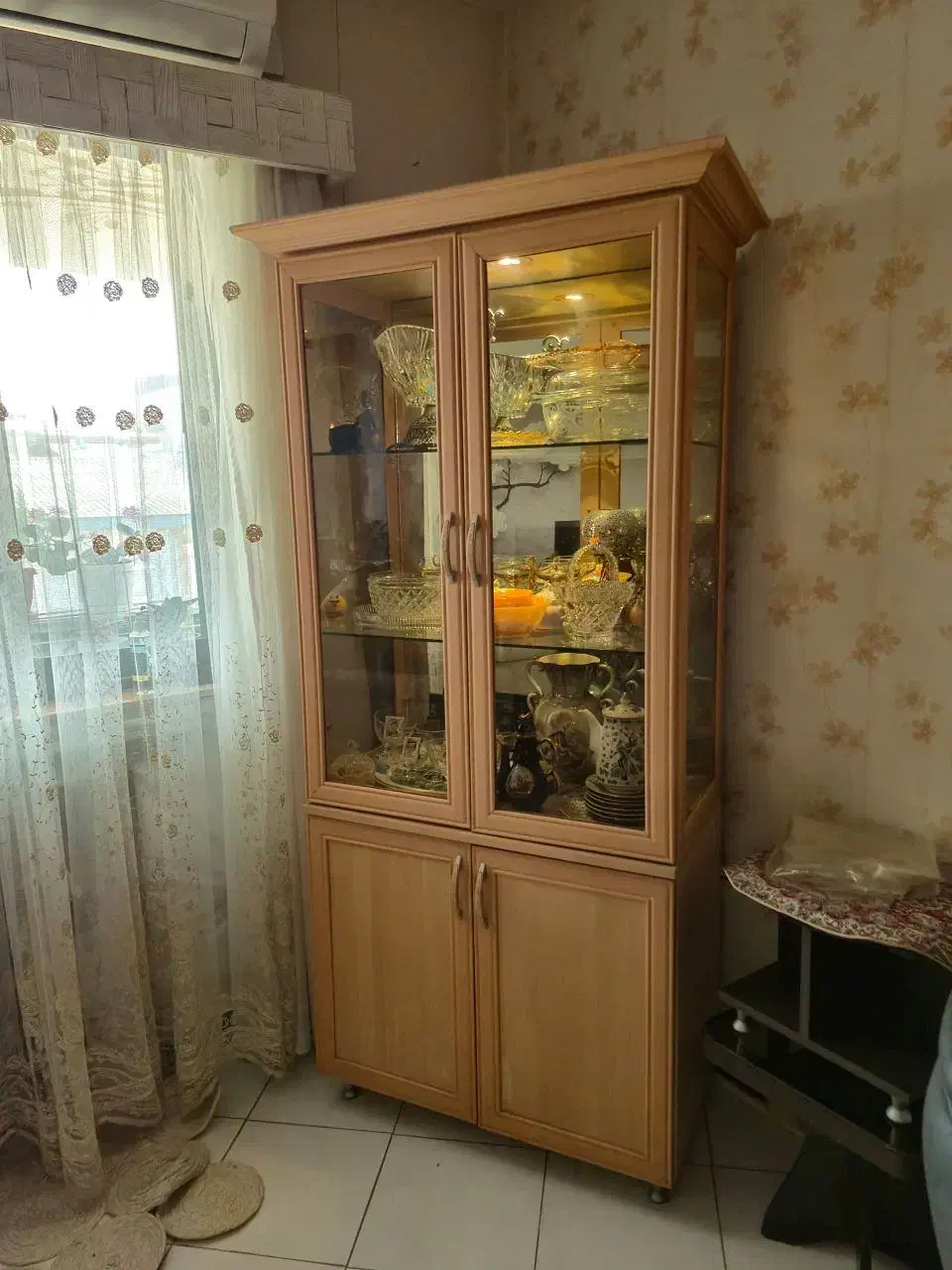 بوفه|بوفه، ویترین، کنسول|رشت, بلوار گیلان|دیوار