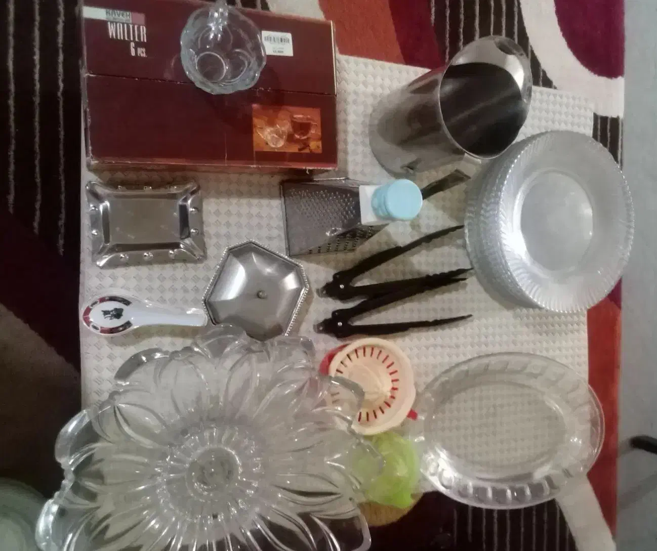 ظروف آشپزخانه|ظروف سرو و پذیرایی|بروجرد, |دیوار