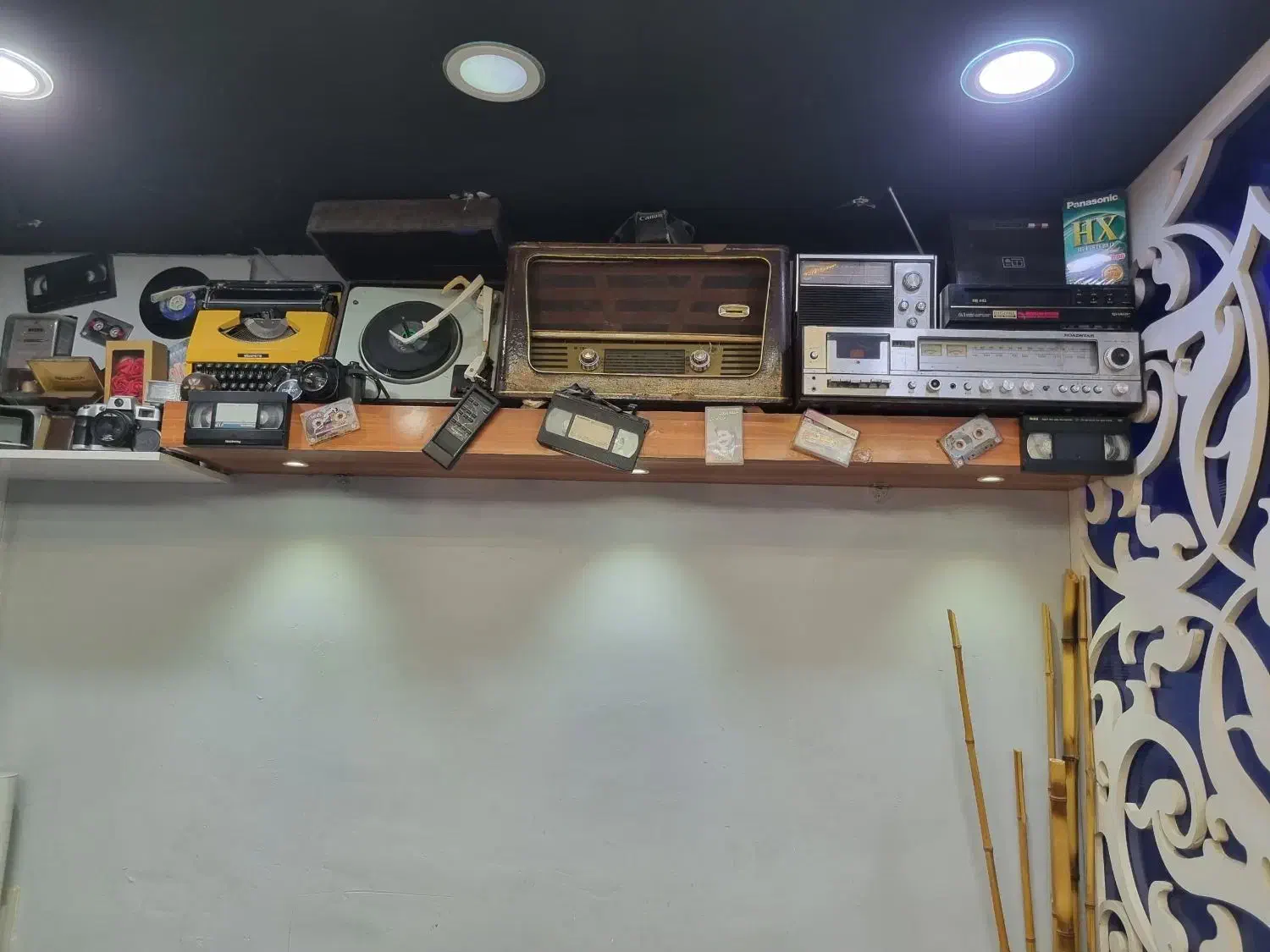 دکوراسیون داخلی سالن آریشی|آرایشگاه و سالنهای زیبایی|اهواز, کوی مهدیس|دیوار