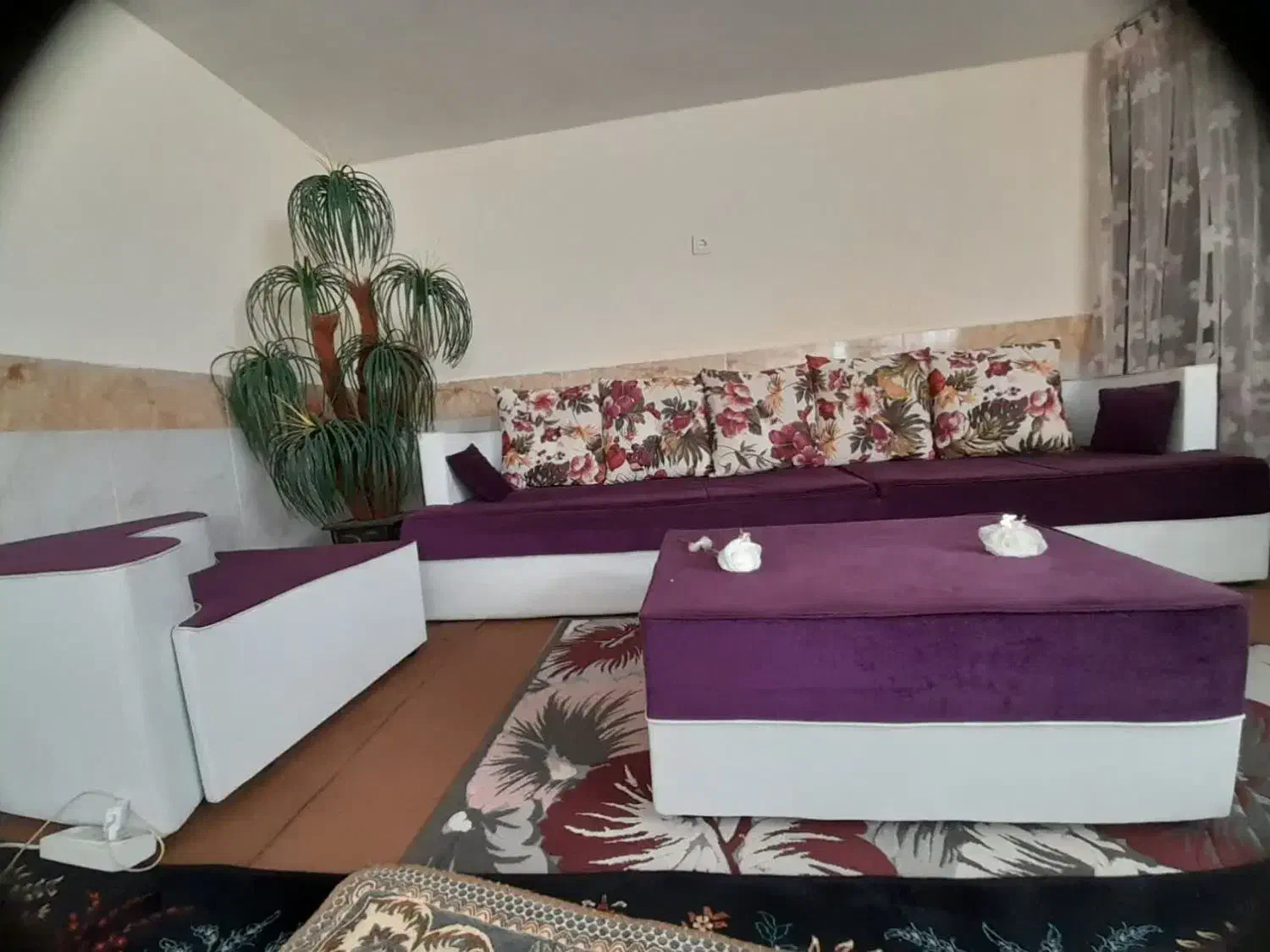 مبل ۵ نفره کار تهران|مبلمان خانگی و میز عسلی|تربت‌حیدریه, آغوی|دیوار