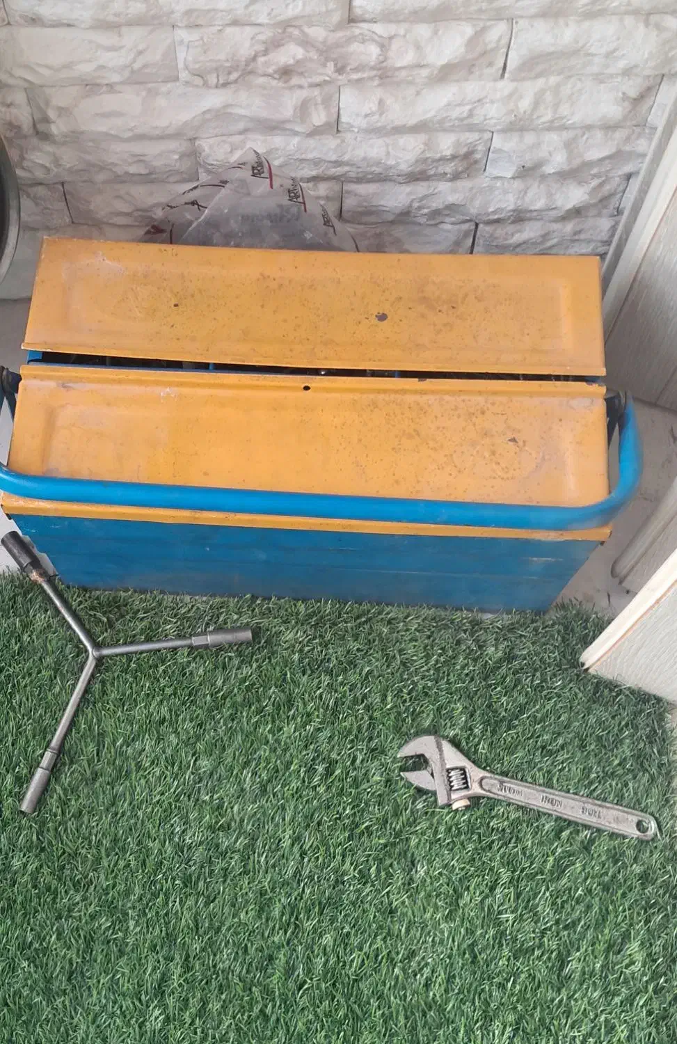 جعبه ابزار|ابزارآلات|ری, حمزه‌آباد|دیوار