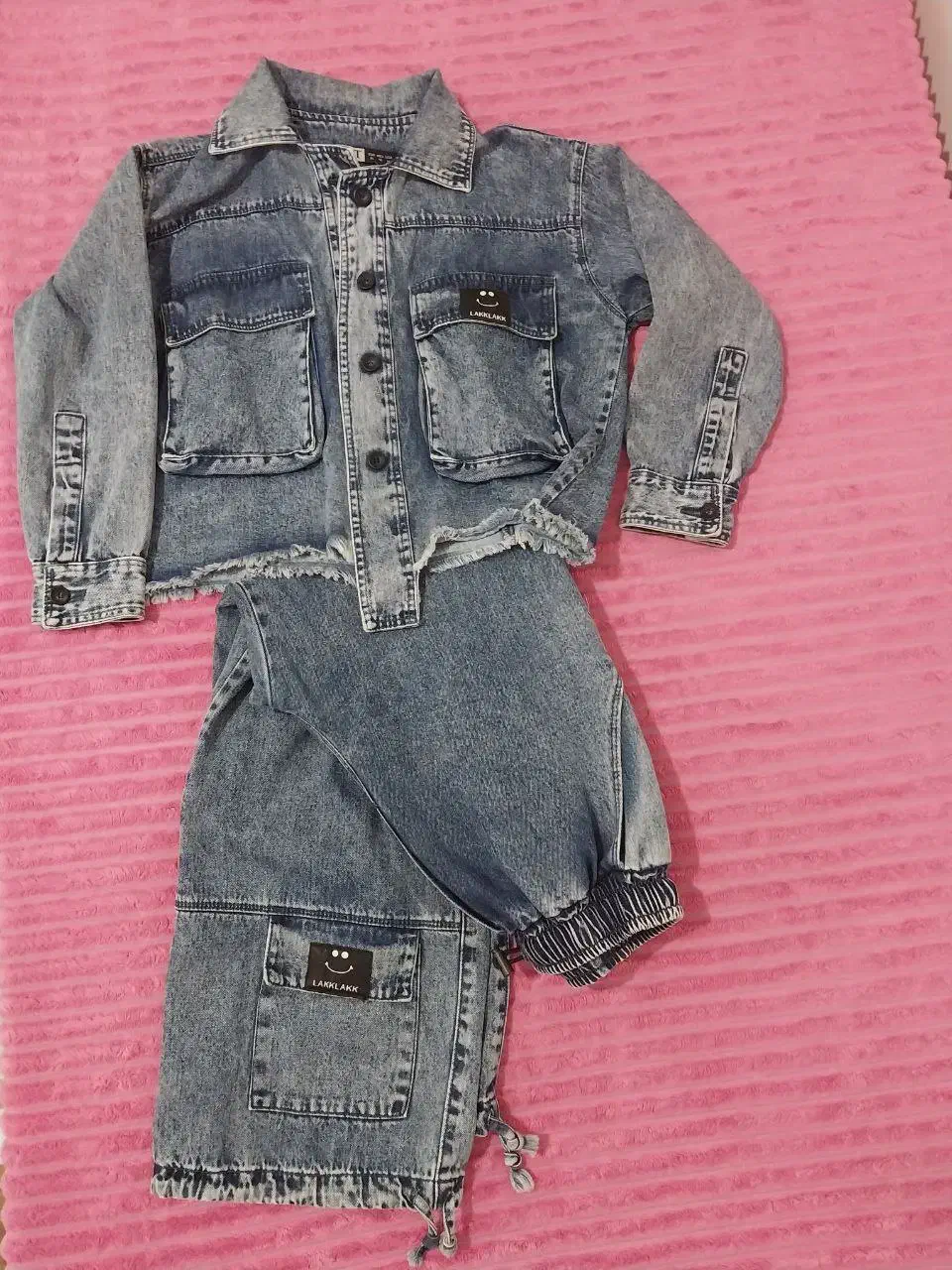 پوشاک|لباس|اندیشه, اندیشه فاز ۱|دیوار