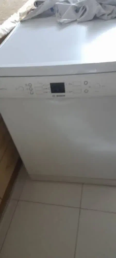 ماشین ظرفشویی بوش آلمانی اصل|ماشین ظرفشویی|اصفهان, برازنده|دیوار