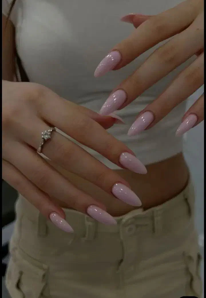 کاشت ناخن فقط با بهترین مواد ۳۹۰|خدمات آرایشگری و زیبایی|مشهد, توس (بلوار توس)|دیوار