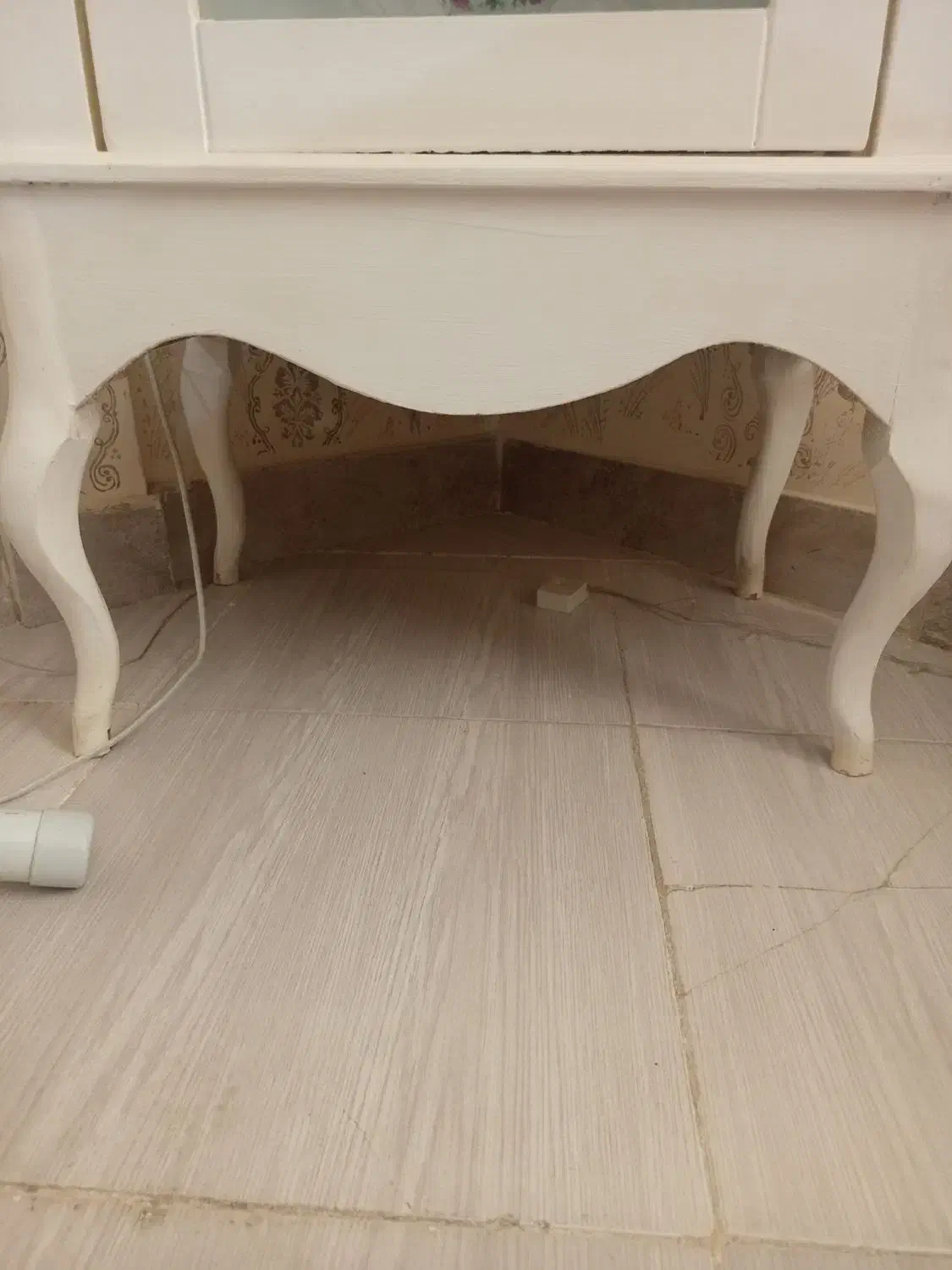 گنجه|بوفه، ویترین، کنسول|گلبهار, شهر جدید گلبهار|دیوار