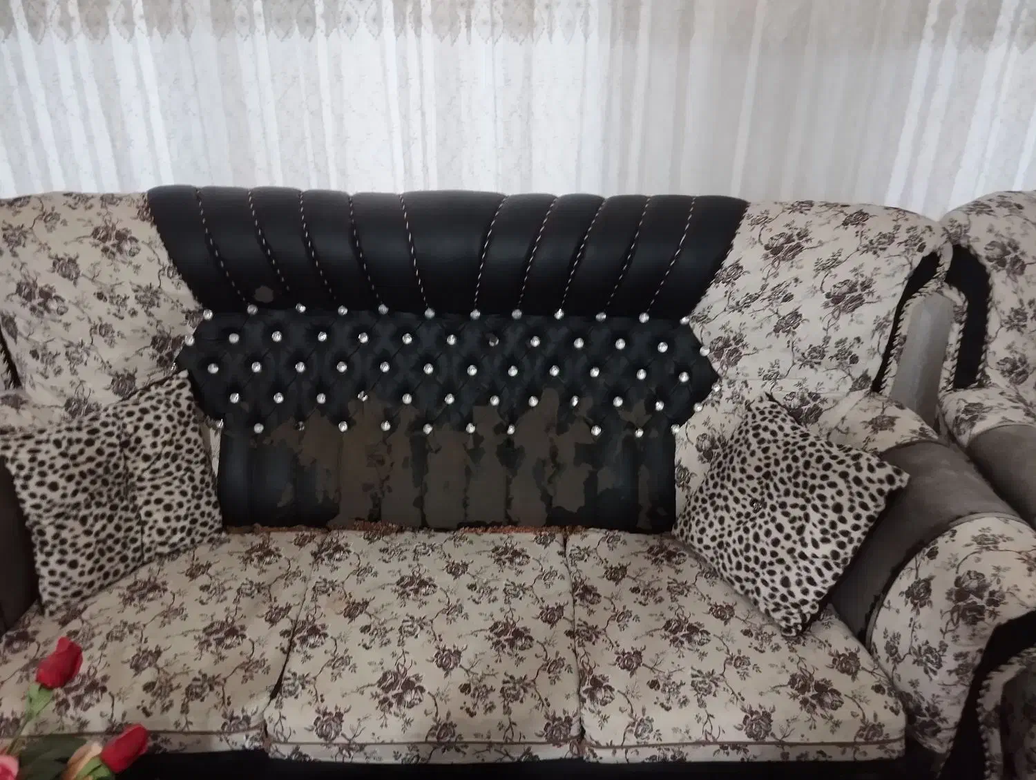 مبل|مبلمان خانگی و میز عسلی|میانه, |دیوار