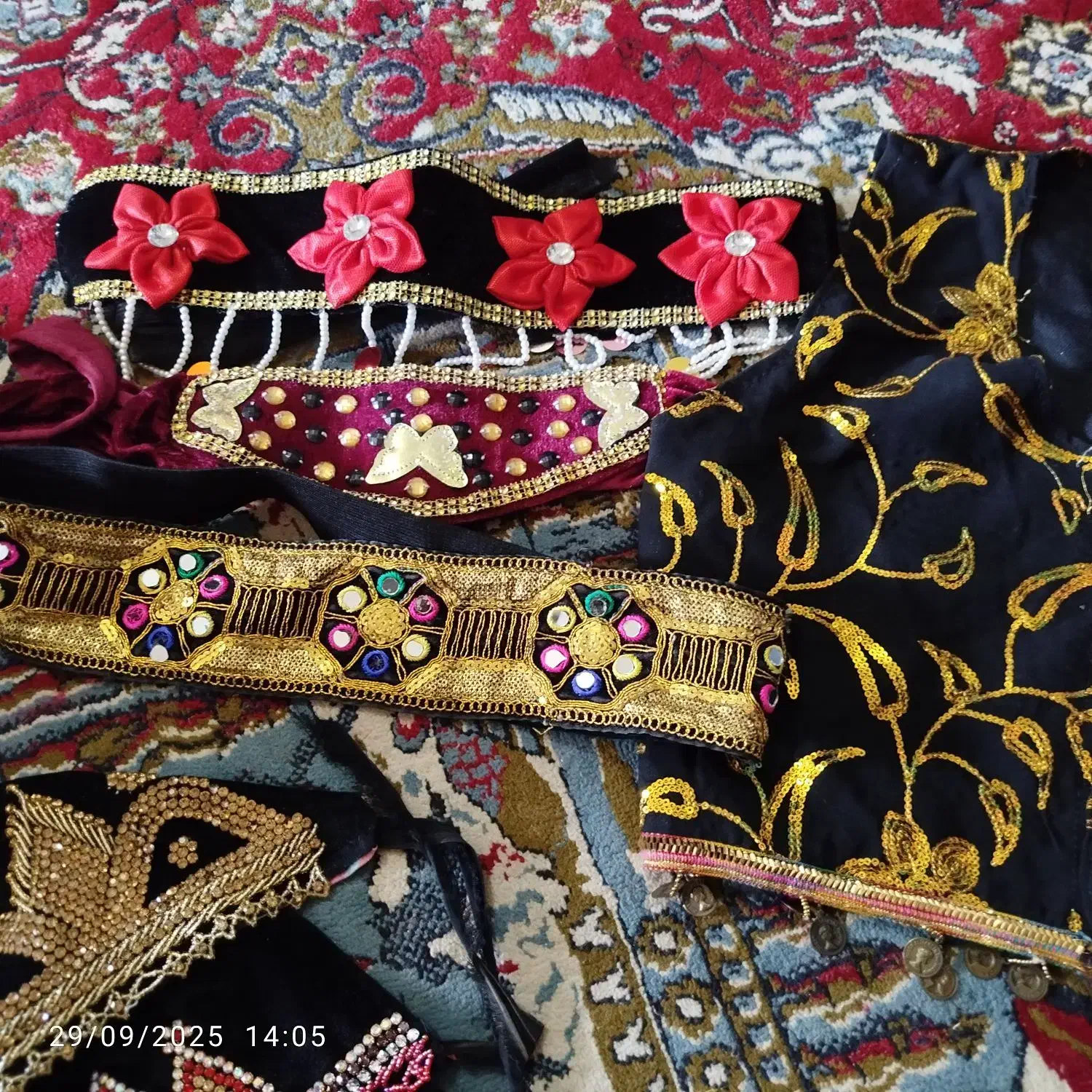 لباس محلی|لباس|دزفول, |دیوار