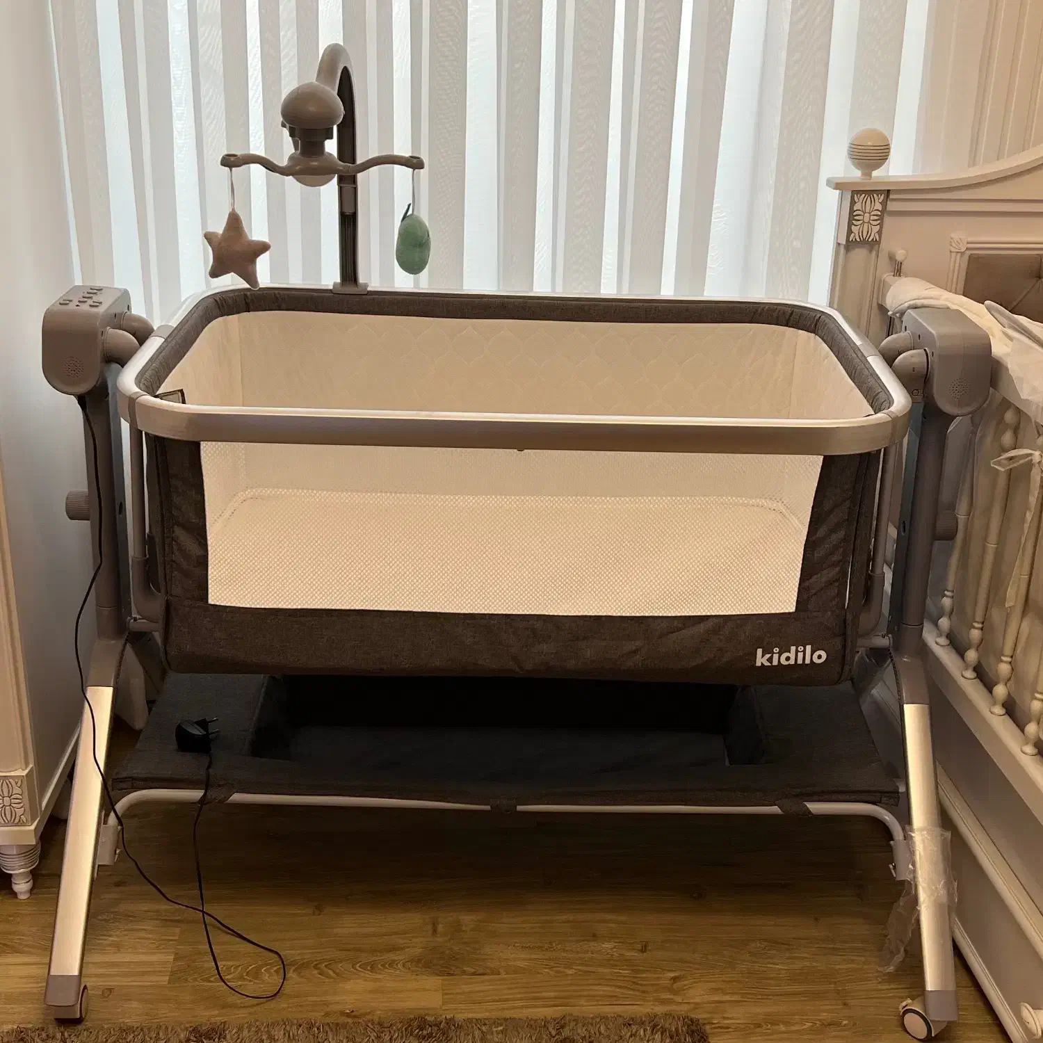 تخت (گهواره) برقی، موزیکال و بلوتوث|تخت و صندلی بچه|بندر انزلی, تهران|دیوار