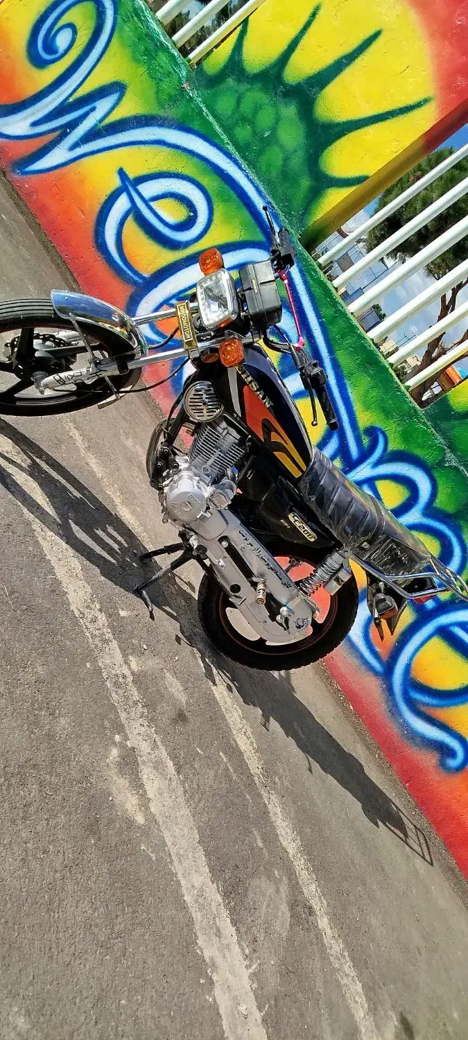 موتور200 سال1404|موتورسیکلت|سلماس, |دیوار