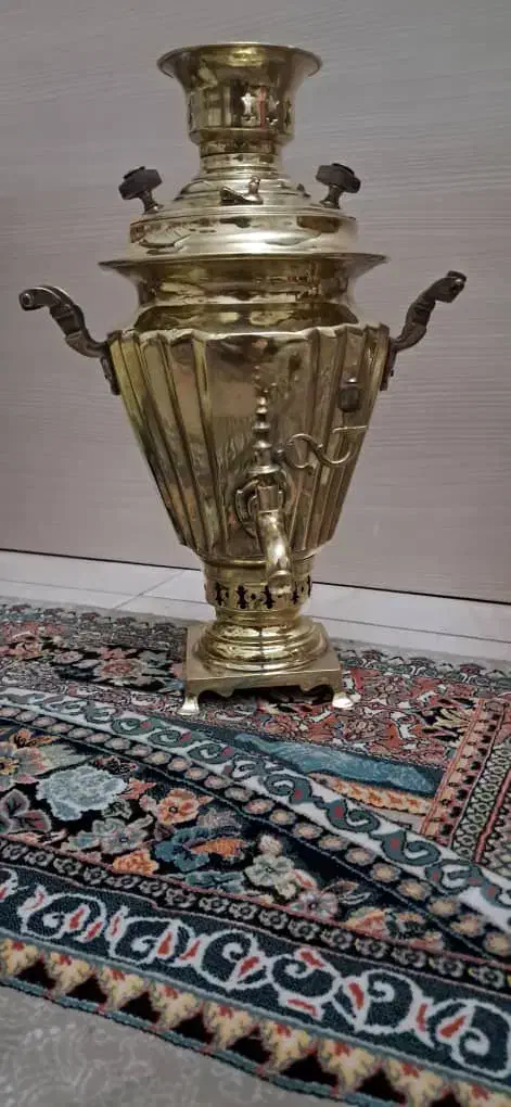 سماور ورشو قدیمی|کلکسیون اشیاء عتیقه|ری, دیلمان|دیوار