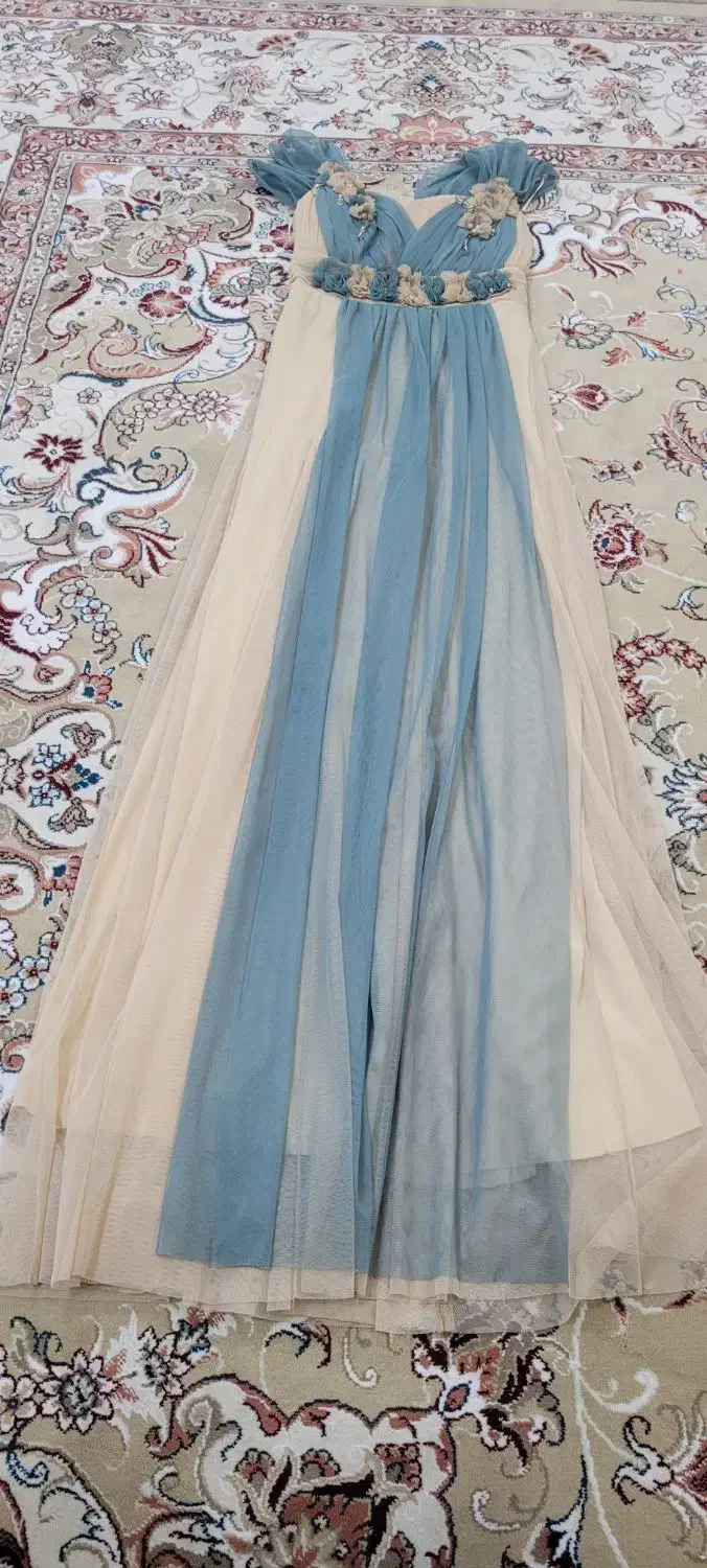 ماکسی|لباس|فردوس (خراسان), |دیوار