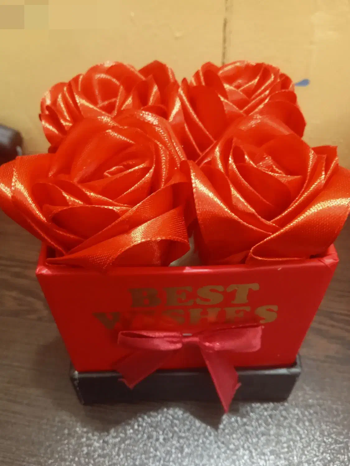 گل روبانی ماندگار|گل مصنوعی|زابل, |دیوار