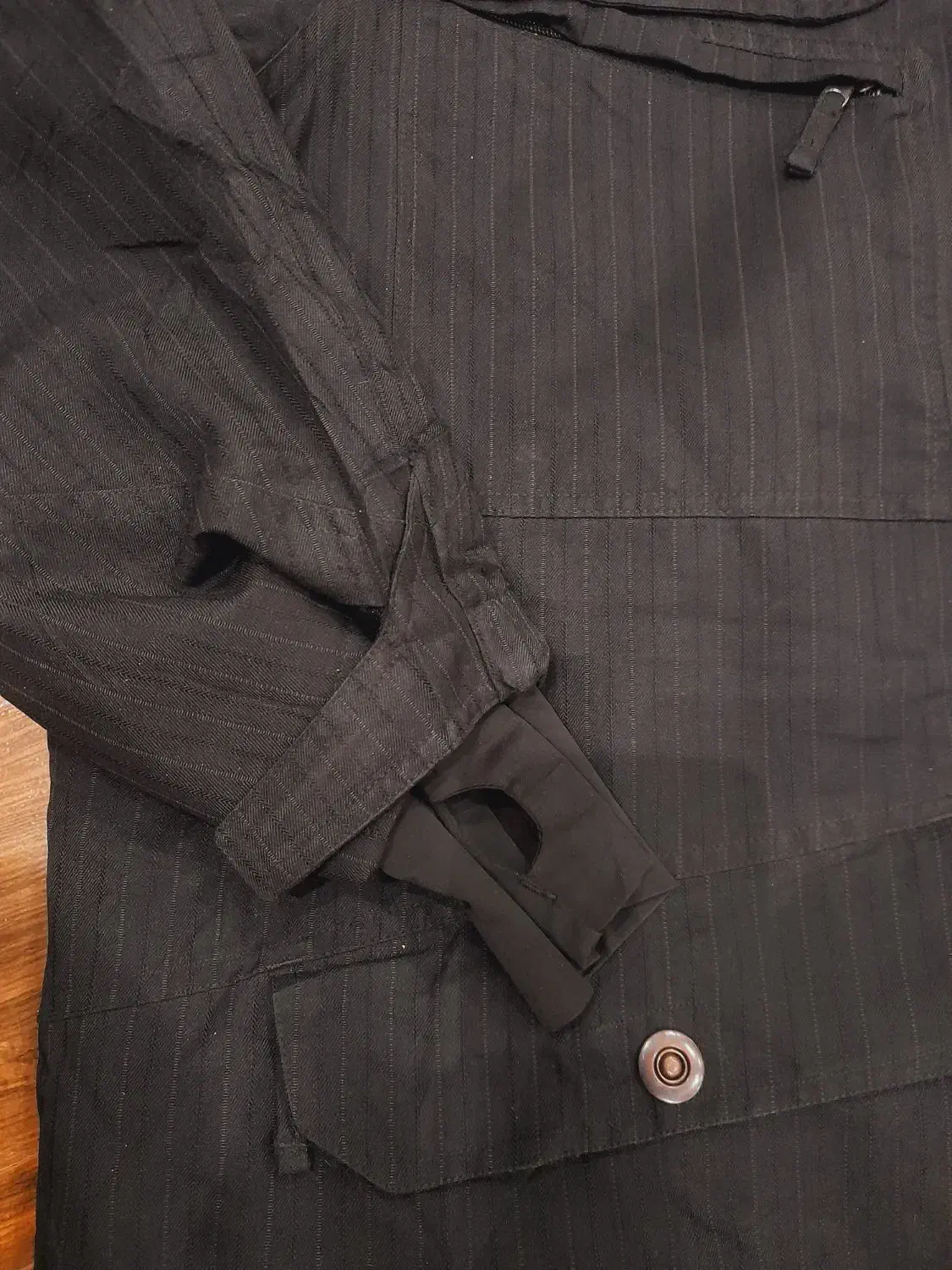 کاپشن مردانه خارجی|لباس|رشت, آتشگاه|دیوار