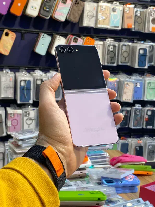 Z Flip 5|موبایل|کرمان, |دیوار