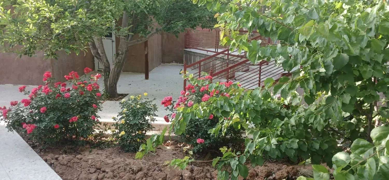 باغ ویلا اجاره روزانه در سربست سپیدان|اجارهٔ کوتاهمدت ویلا و باغ|شیراز, گویم|دیوار