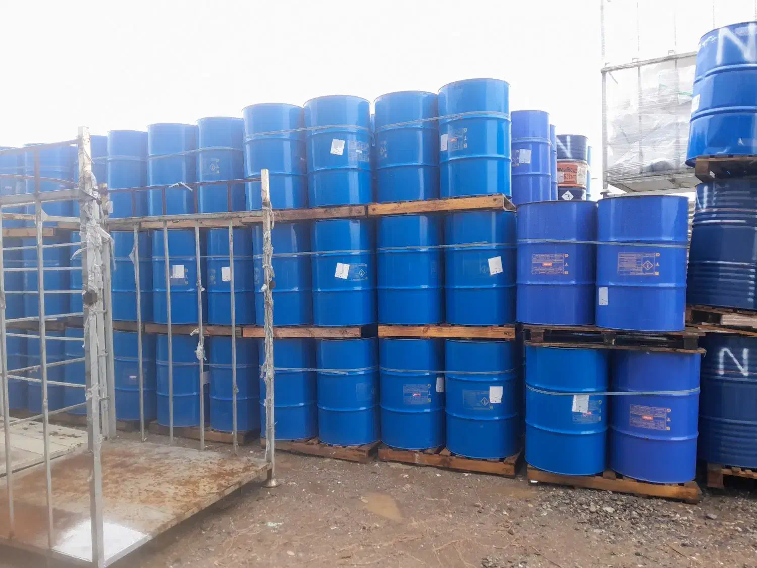 بشکه پالت مخزن کپسول مقره درب انبار نوار نقاله پمپ|عمده‌فروشی|رشت, بازار|دیوار