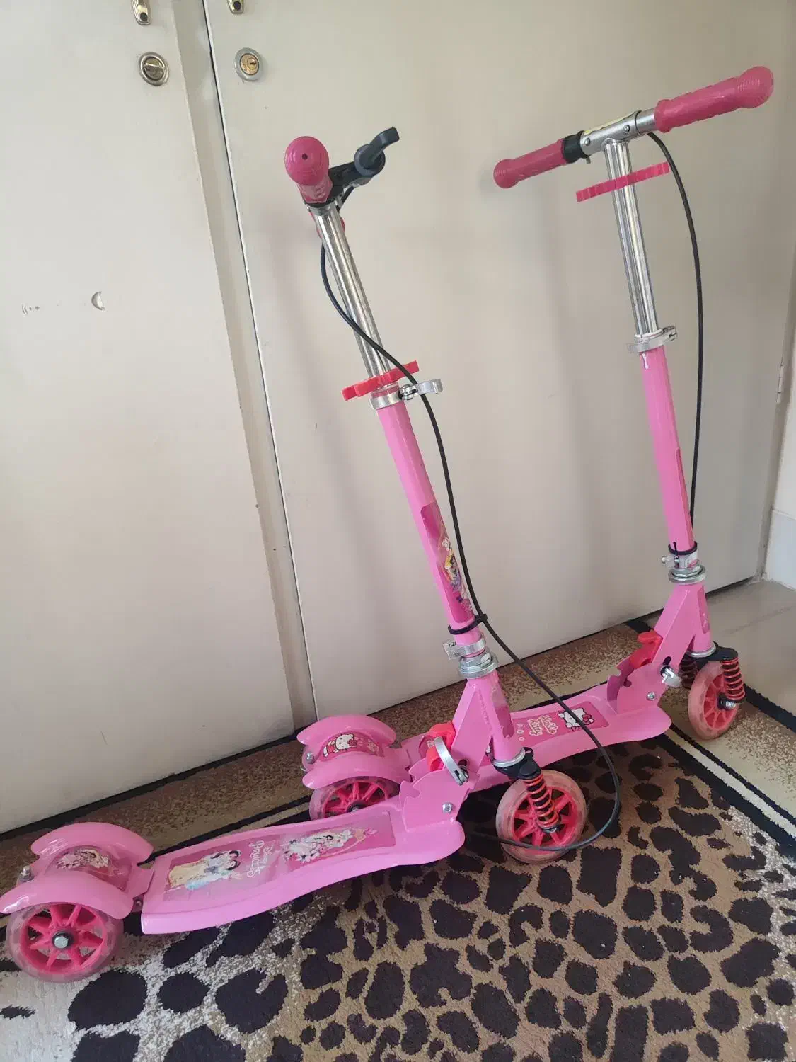 اسکوتر سه چرخ تاشو در حد نو|دوچرخه، اسکیت، اسکوتر|قدس, شهر‌قدس|دیوار