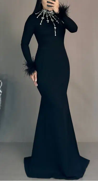 لباس مجلسی|لباس|رشت, رشتیان|دیوار