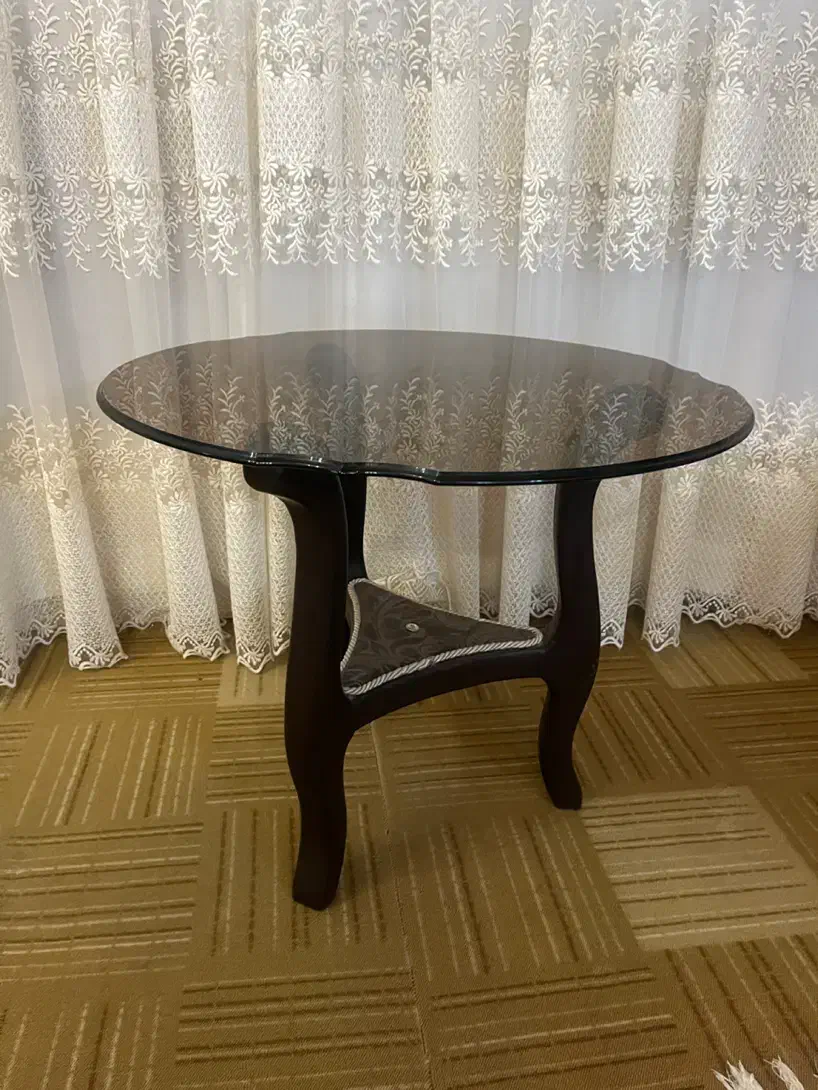 میز جلو مبلی و  دو عدد عسلی|مبلمان خانگی و میز عسلی|اردبیل, |دیوار