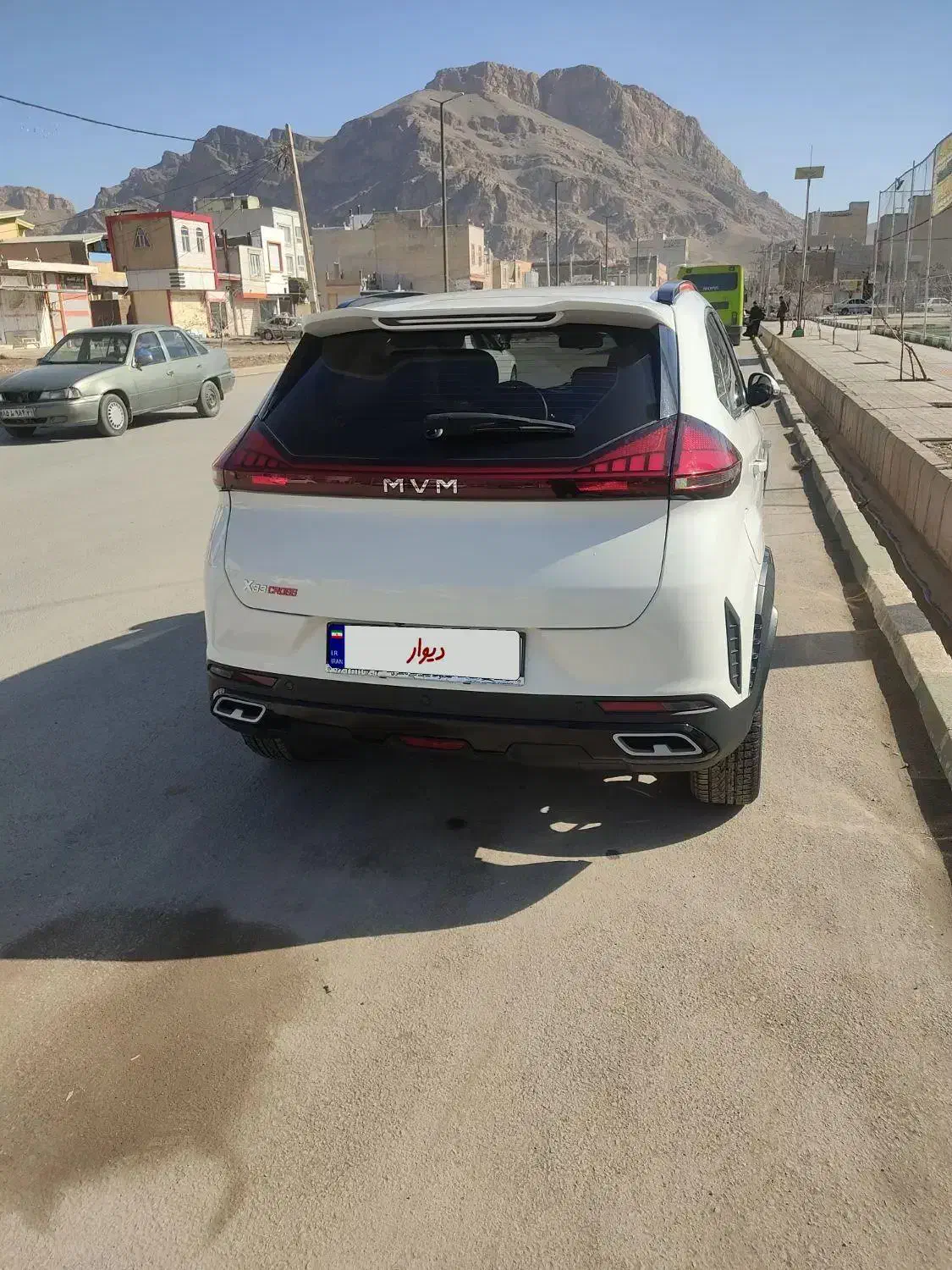 x33 ام وی ام کراس|خودرو سواری و وانت|خرم‌آباد, |دیوار