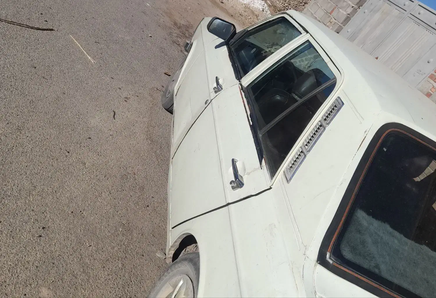 پیکان مدل ۸۳انژیکتور|خودرو سواری و وانت|لاله زار, |دیوار