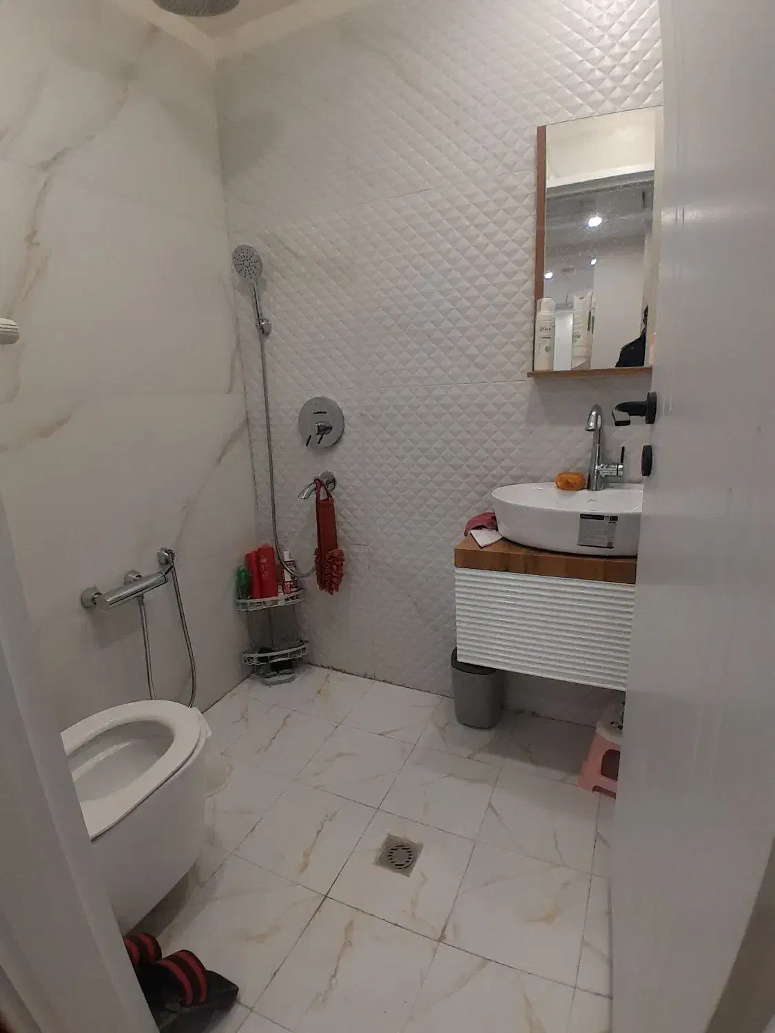 فریدافشار ۱۱۰ متر فول امکانات