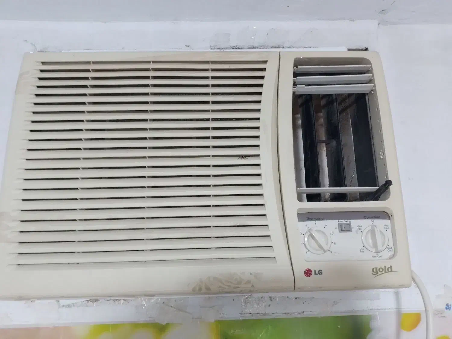 کولر گازی پنجره ای بسیار سالم|کولر گازی و فنکوئل|کلاله, |دیوار