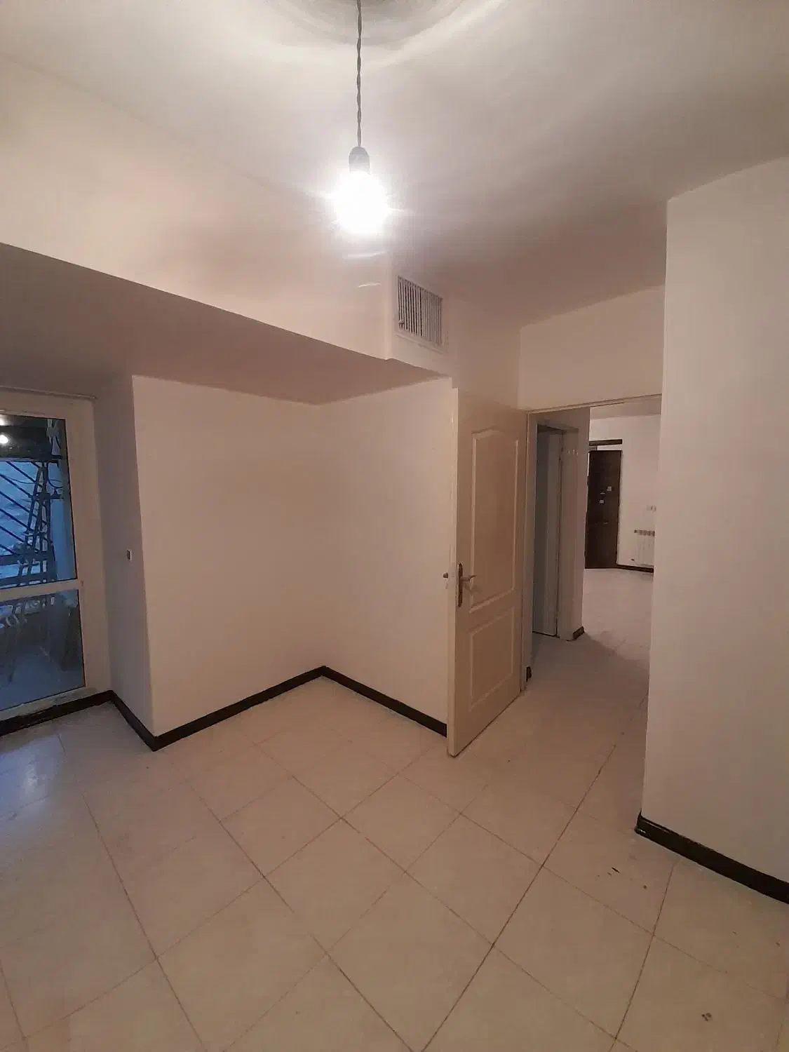 هسا فاز ۳ / تخلیه / نقاشی شده|اجارهٔ آپارتمان|پردیس, فاز ۳|دیوار