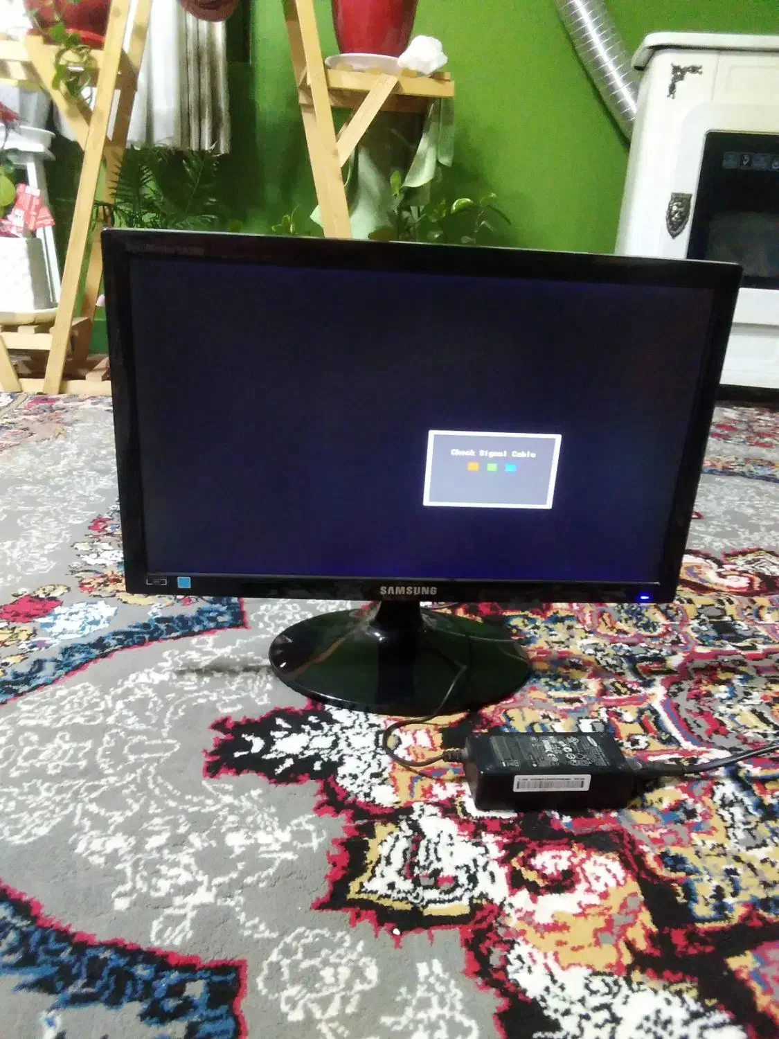 مانیتور 19اینچ سامسونگ|قطعات و لوازم جانبی رایانه|کرج, شهرک لاله|دیوار