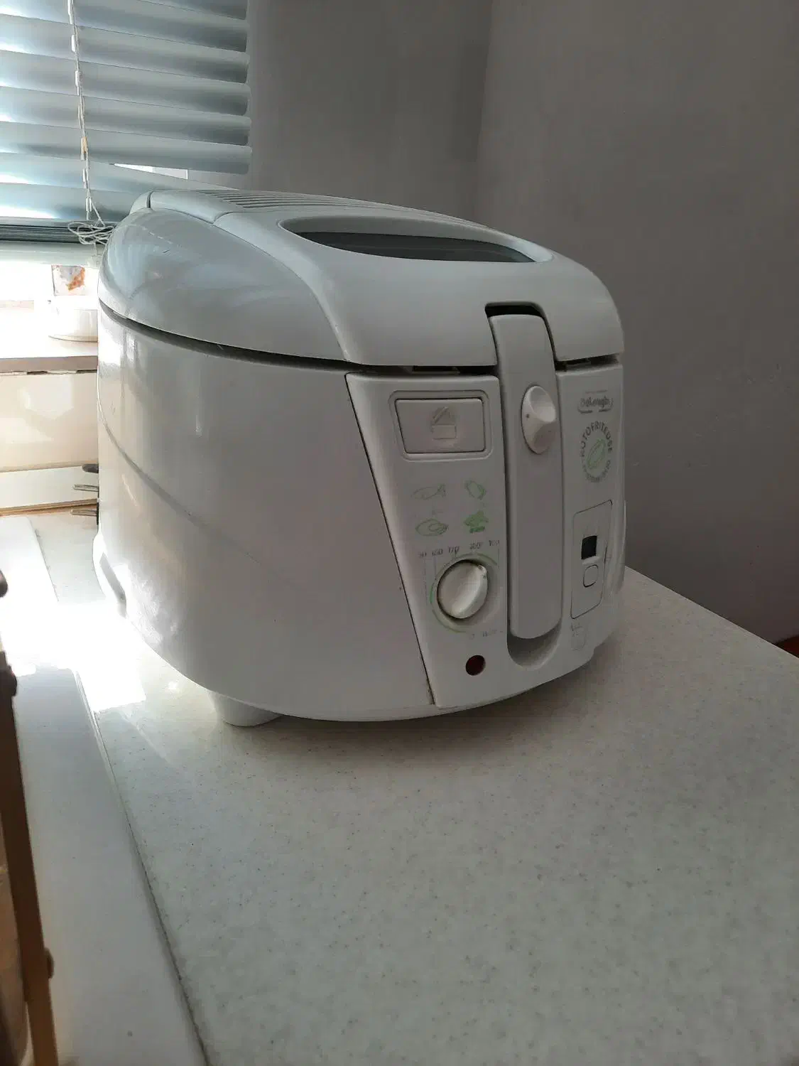 سرخ کن دلونگی اصلی چرخشی بسیار قوی سالم|اجاق گاز و لوازم برقی پختوپز|کرمانشاه, |دیوار