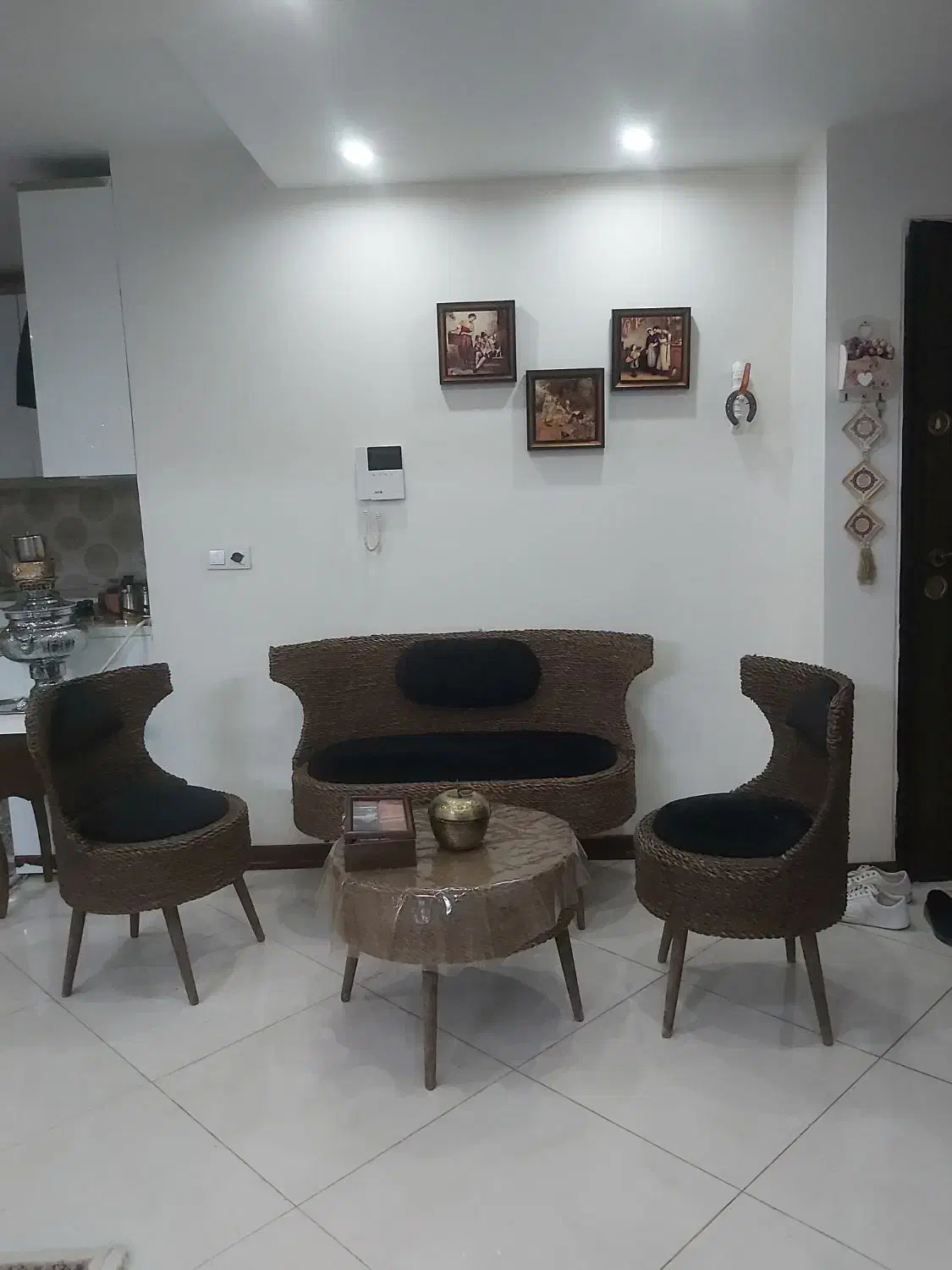 مبل حصیری ۴ نفره|مبلمان خانگی و میز عسلی|مشکیندشت, |دیوار