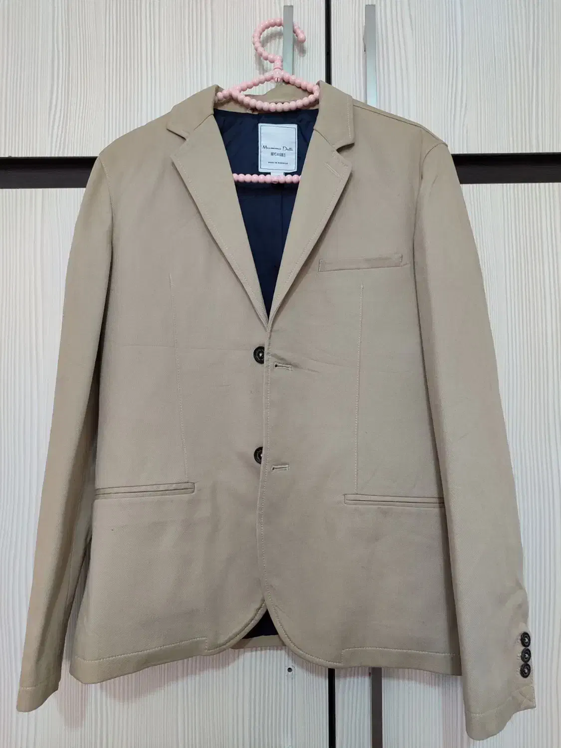 کت خارجی برند|لباس|سمیرم, |دیوار