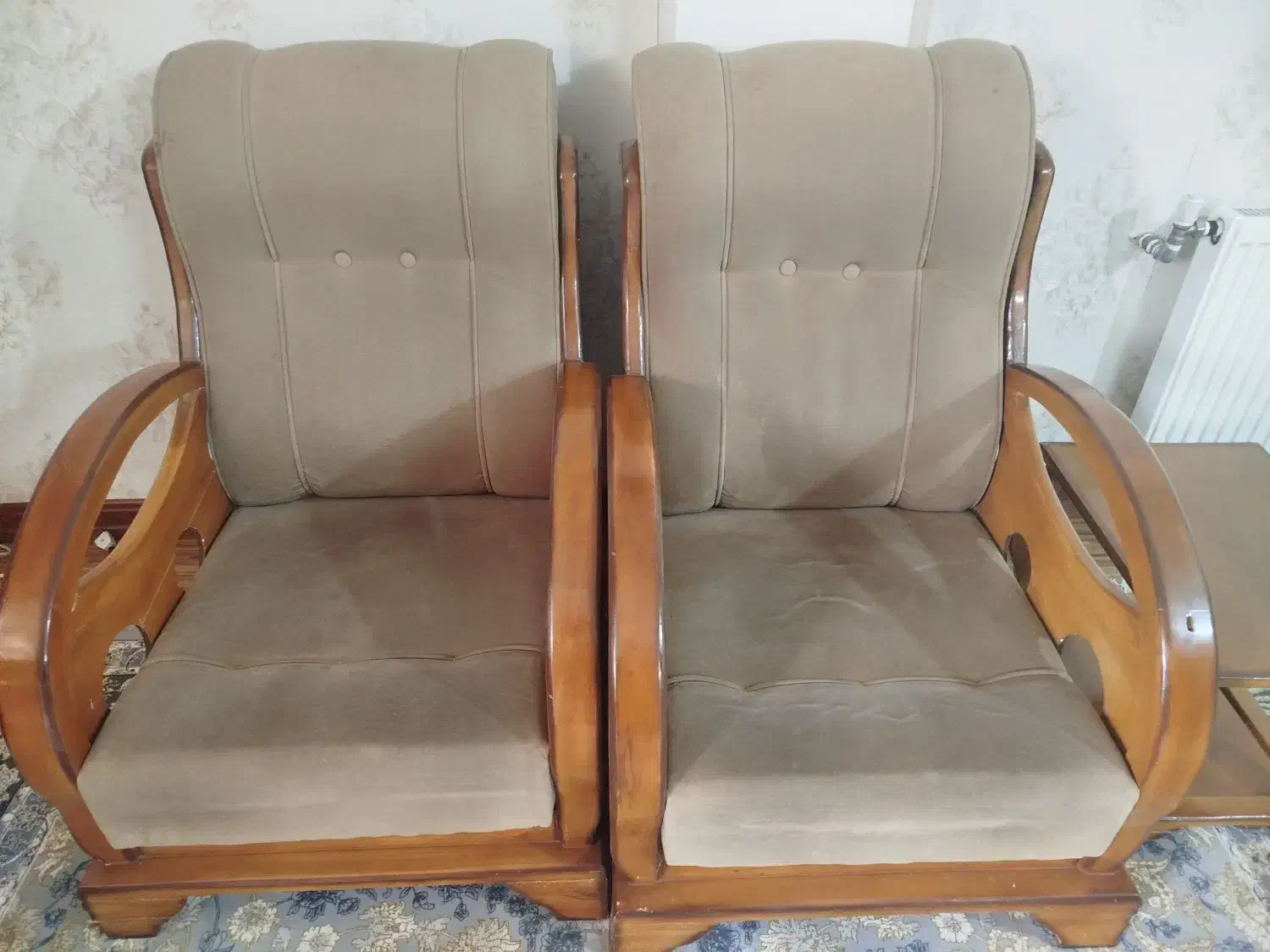 مبل|مبلمان خانگی و میز عسلی|فولادشهر, B4|دیوار