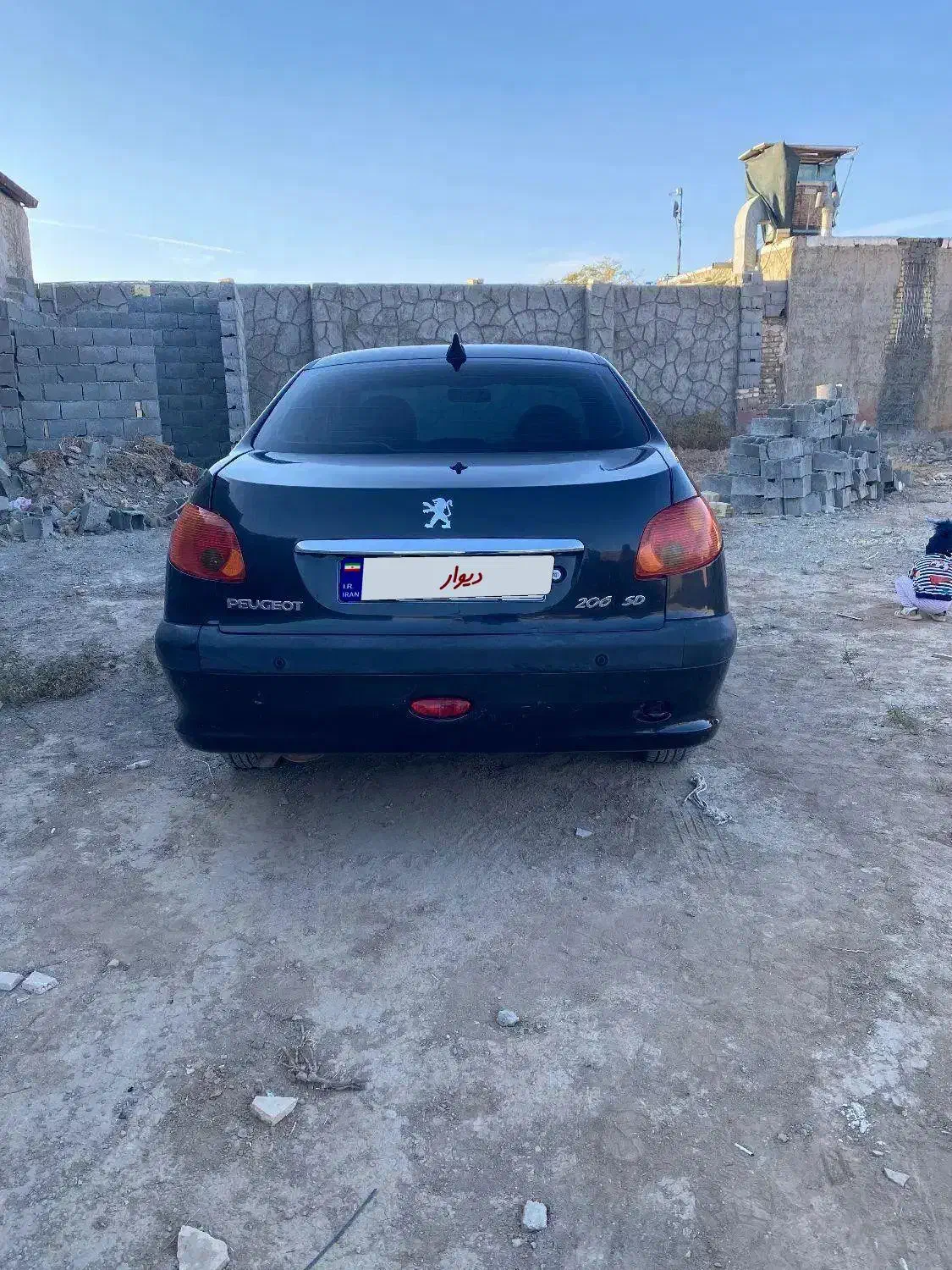 206SD V8 مشکی بدون رنگ|خودرو سواری و وانت|برخوار, |دیوار