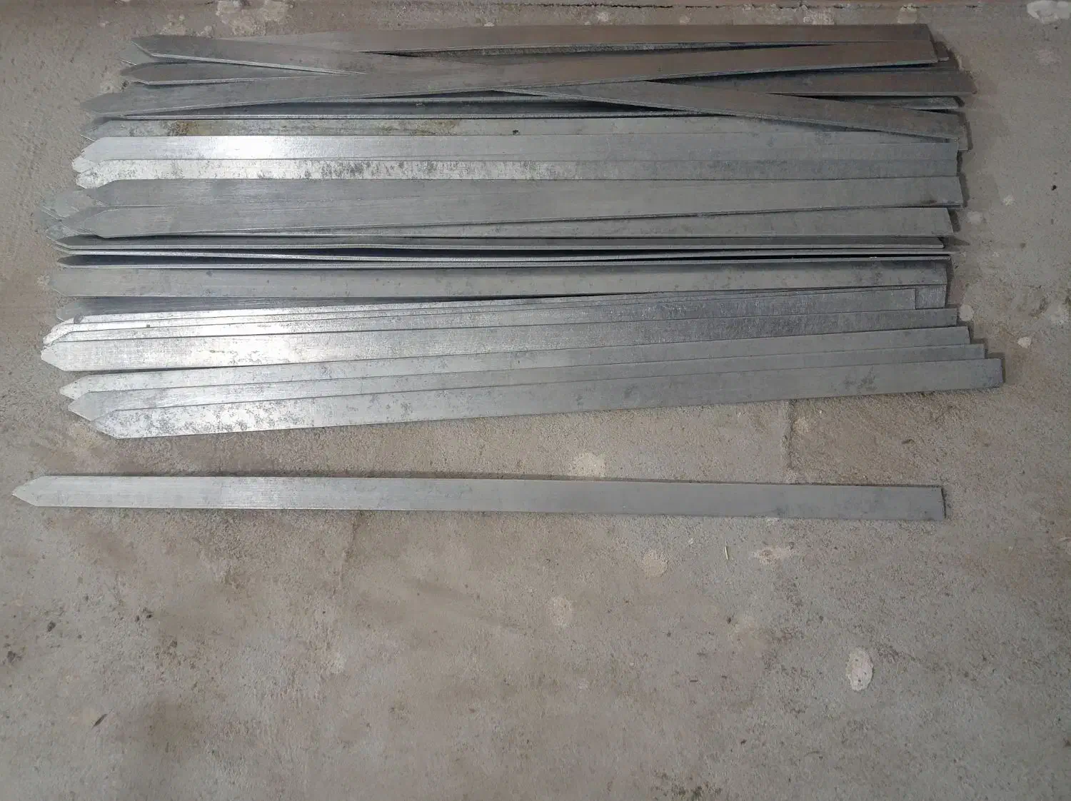 سیخ الومینیومی|ظروف پخت‌وپز|اردبیل, |دیوار