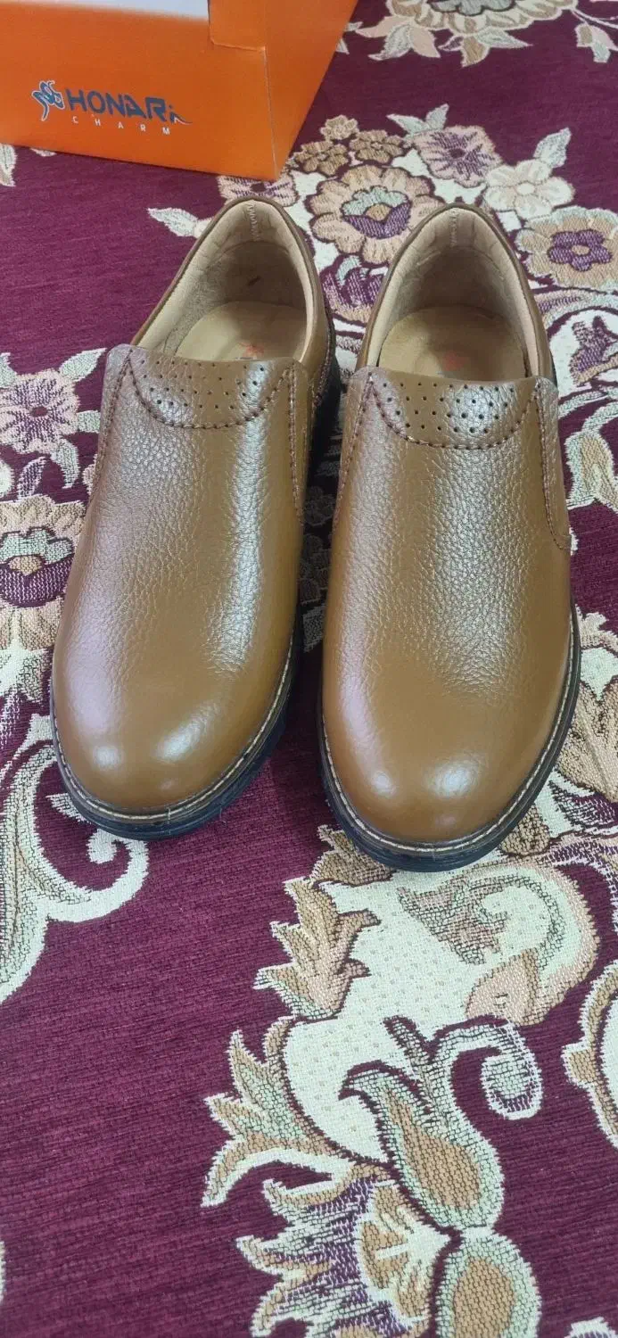 کفش چرم|کیف، کفش، کمربند|بروجرد, |دیوار