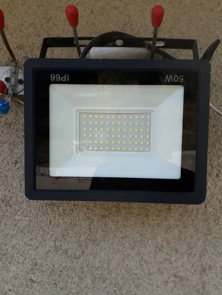 نور افکن|لامپ و چراغ|پارس‌آباد, |دیوار