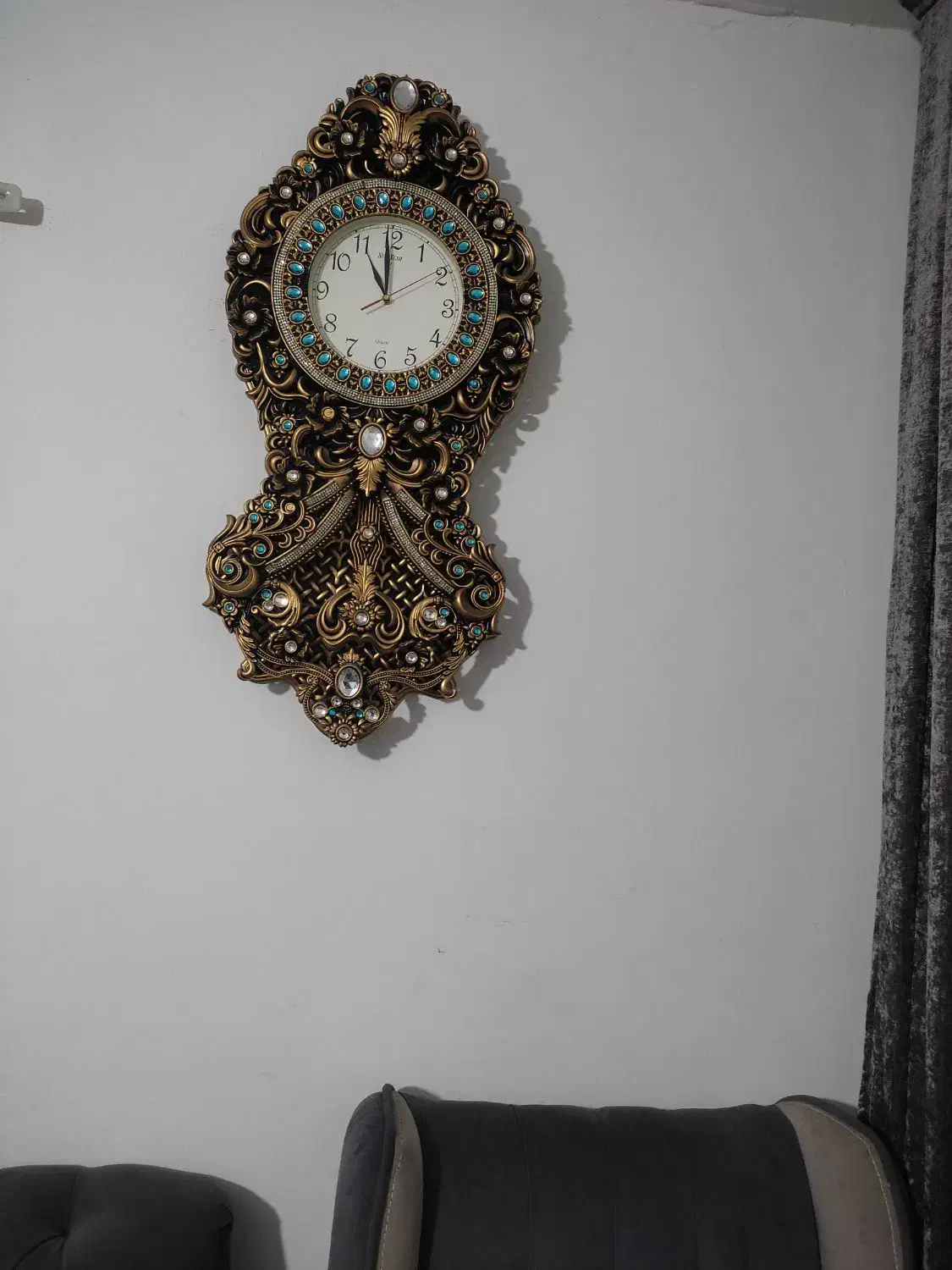 ساعت در حد نو|ساعت دیواری و تزئینی|گلبهار, شهر جدید گلبهار|دیوار