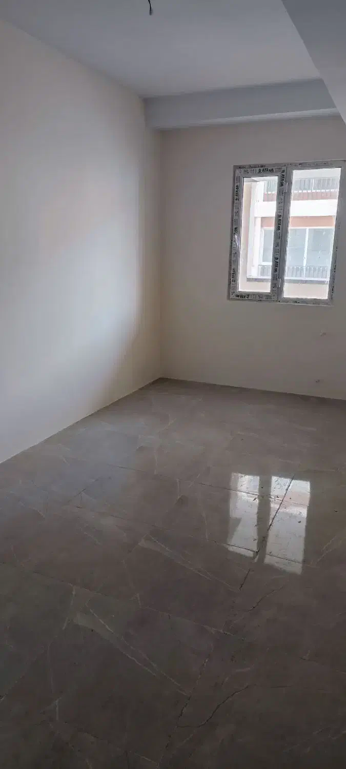 ۹۴ متر غرق نور گرمدره|فروش آپارتمان|گرمدره, |دیوار