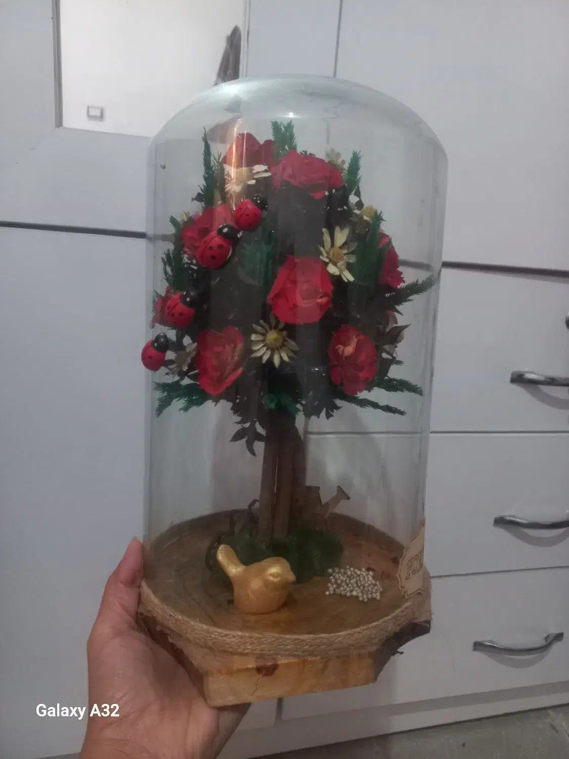 گل ودرختچه تزئینی کادویی|گل مصنوعی|شیراز, شهرک ترکان|دیوار