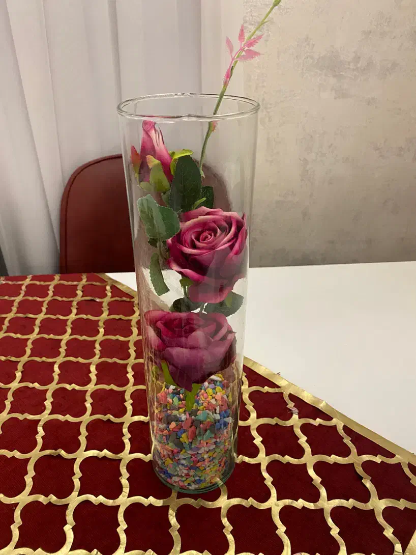 گل شیشه ای|گل مصنوعی|فومن, |دیوار