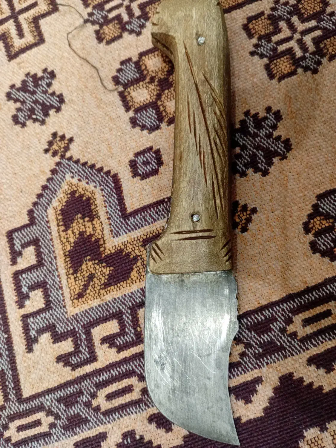 یک عدد چاقو زنجانی|کوهنوردی و کمپینگ|بروجرد, |دیوار