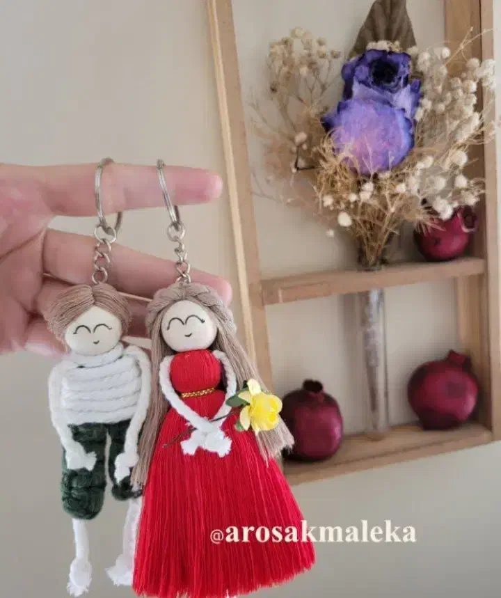 عروسک مکرومه|صنایع دستی و سایر لوازم تزئینی|بروجرد, |دیوار