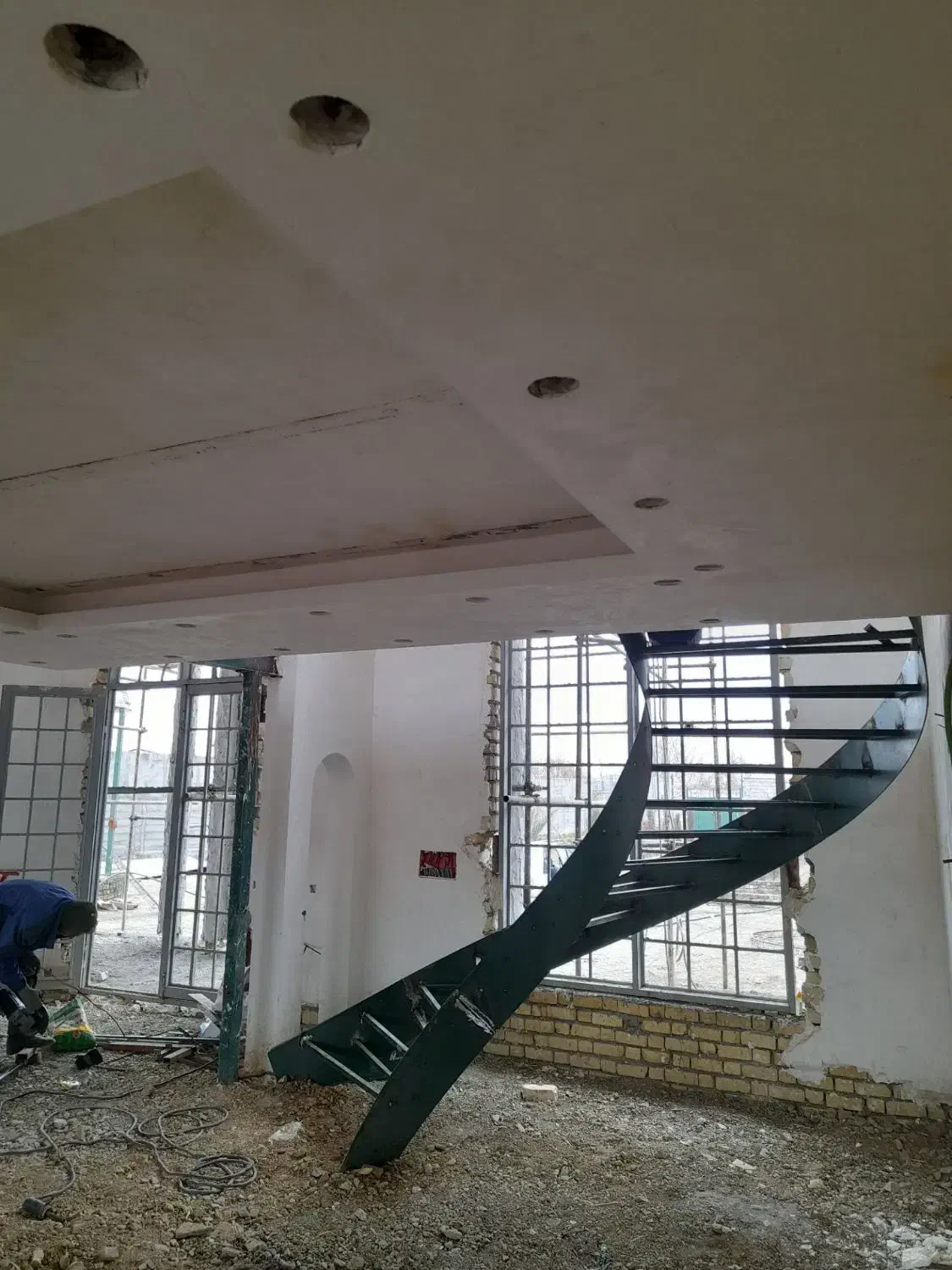 ساخت پله گرد دوبلکس|خدمات پیشه و مهارت|کوهدشت, |دیوار