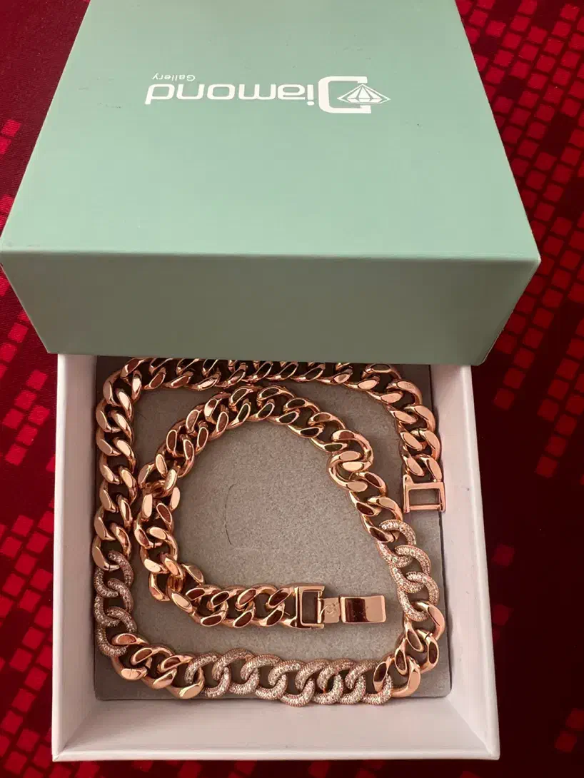 گردنبندکارتیر ژوپینگ باآبکاری طلا ازبرنددیاموند|بدلیجات|شیراز, شهرک بهشتی|دیوار