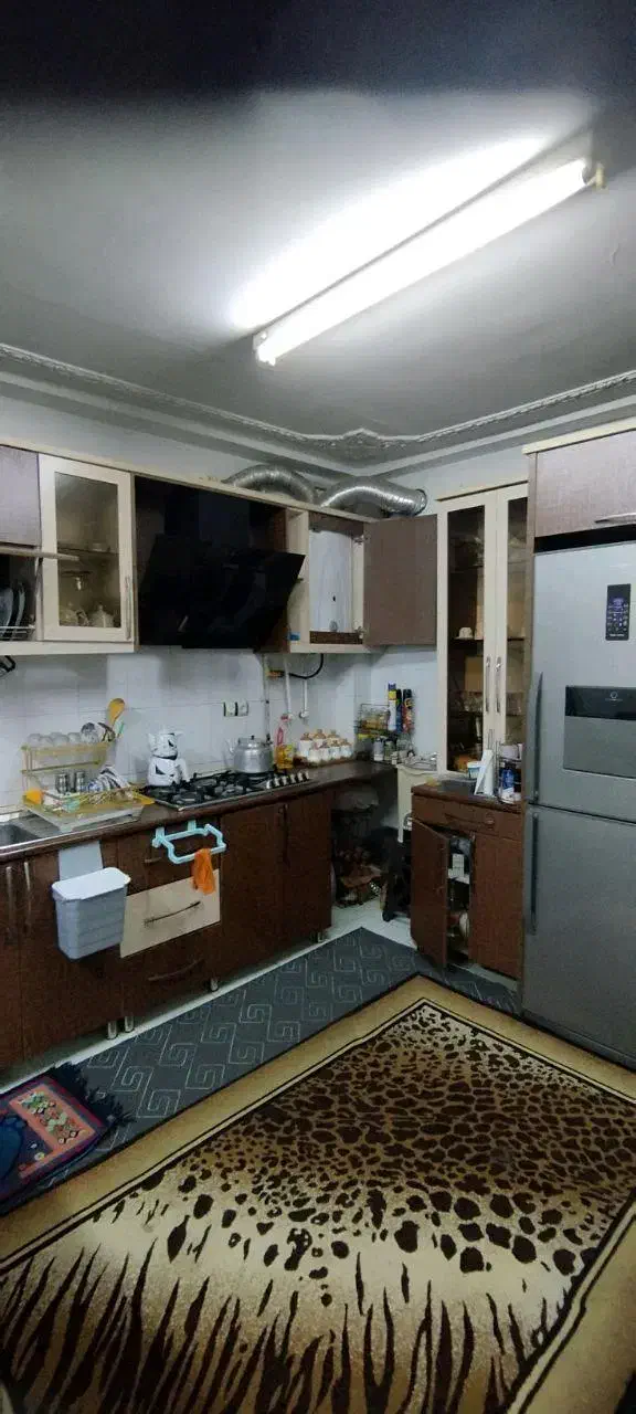 آپارتمان راه جدا 70متری دو خواب با پارکینگ.مرکزشهر|فروش آپارتمان|آستانه اشرفیه, |دیوار